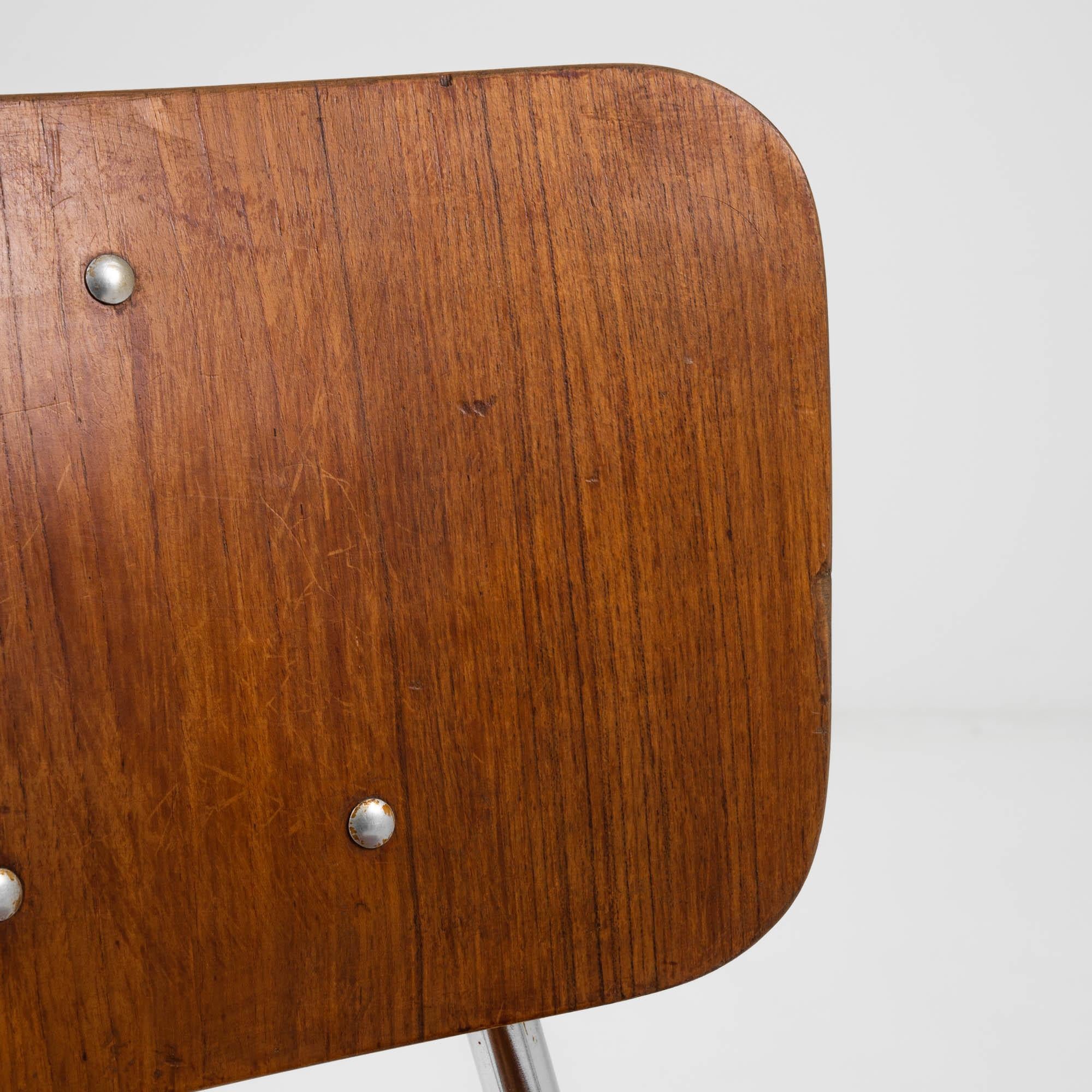 Chaise allemande en métal et bois du 20e siècle en vente 4