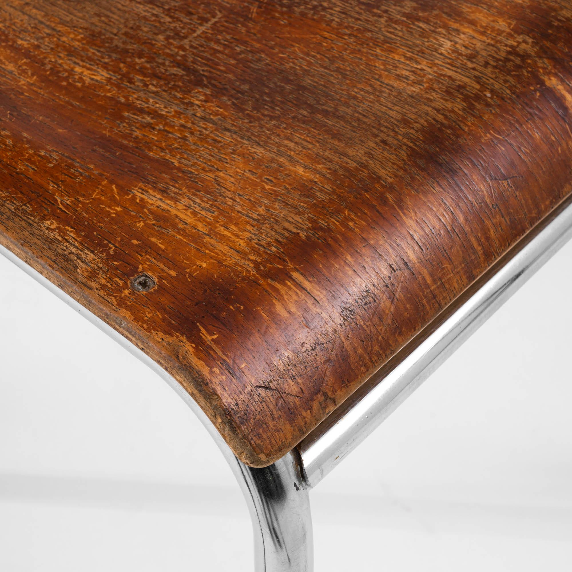 Chaise allemande en métal et bois du 20e siècle en vente 5