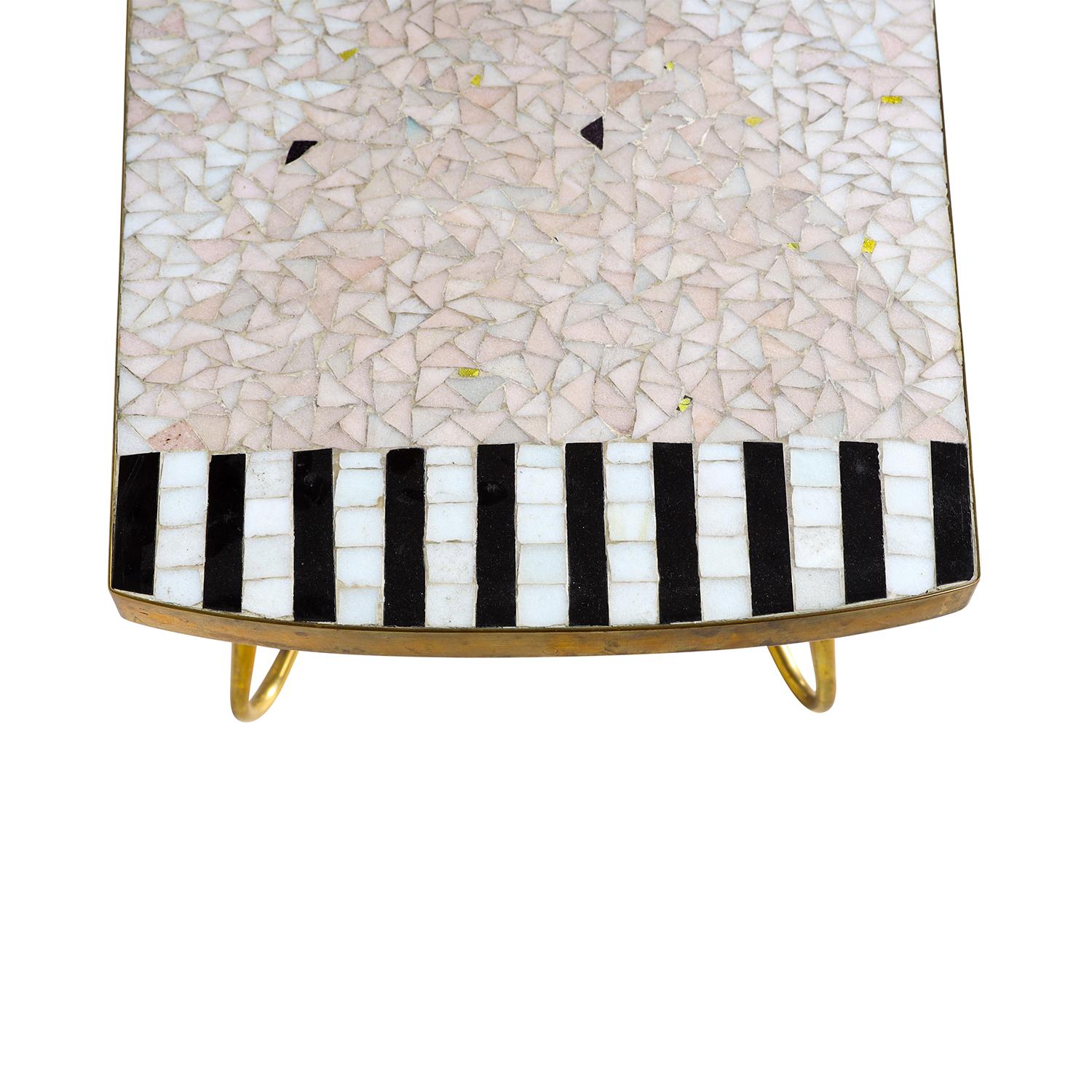 Sculpté à la main Table basse en mosaïque moderne allemande du 20e siècle - Table de canapé en noyer par Ilse Möbel en vente