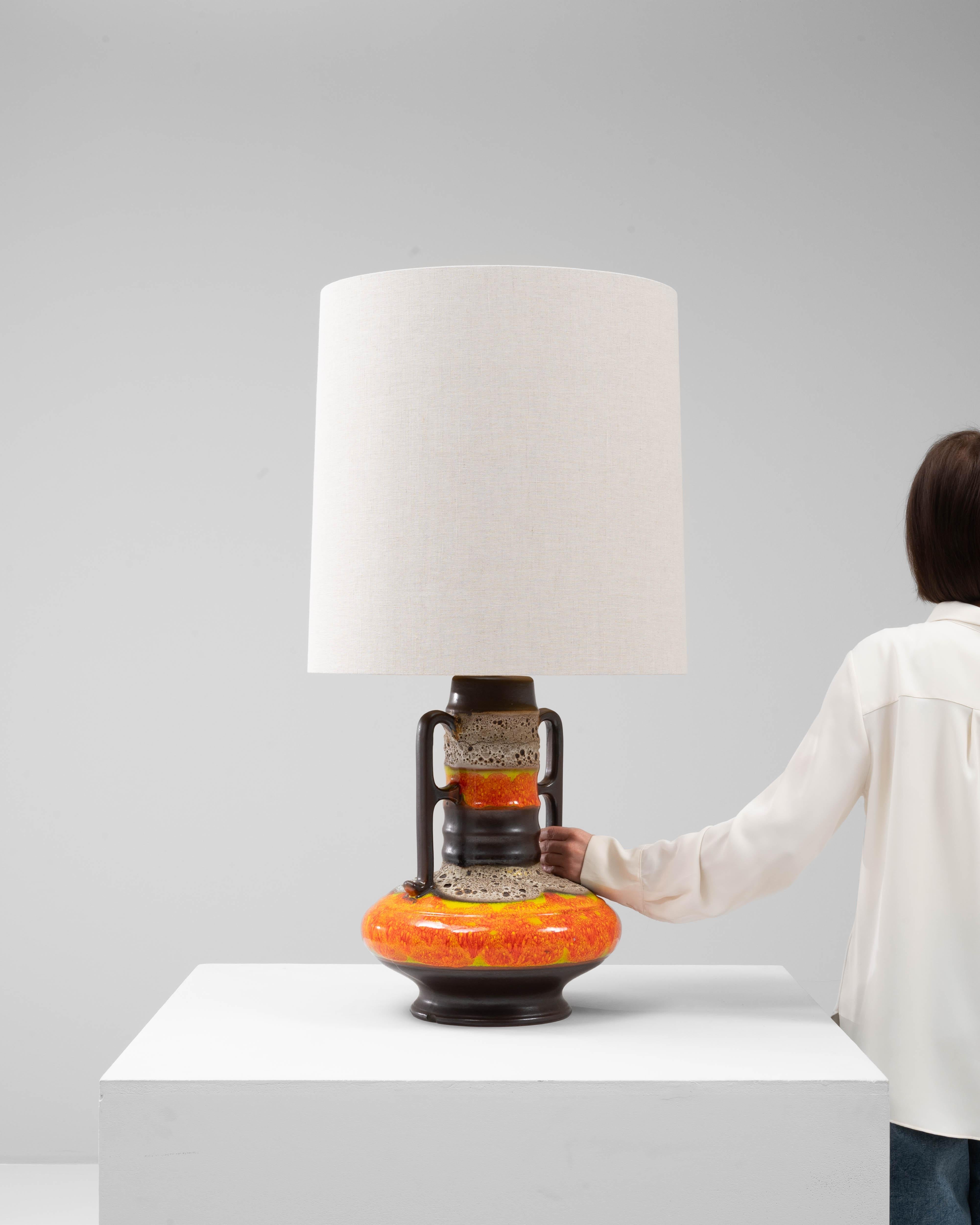 Lampe de table allemande du 20e siècle en céramique orange à lave grasse en vente 1