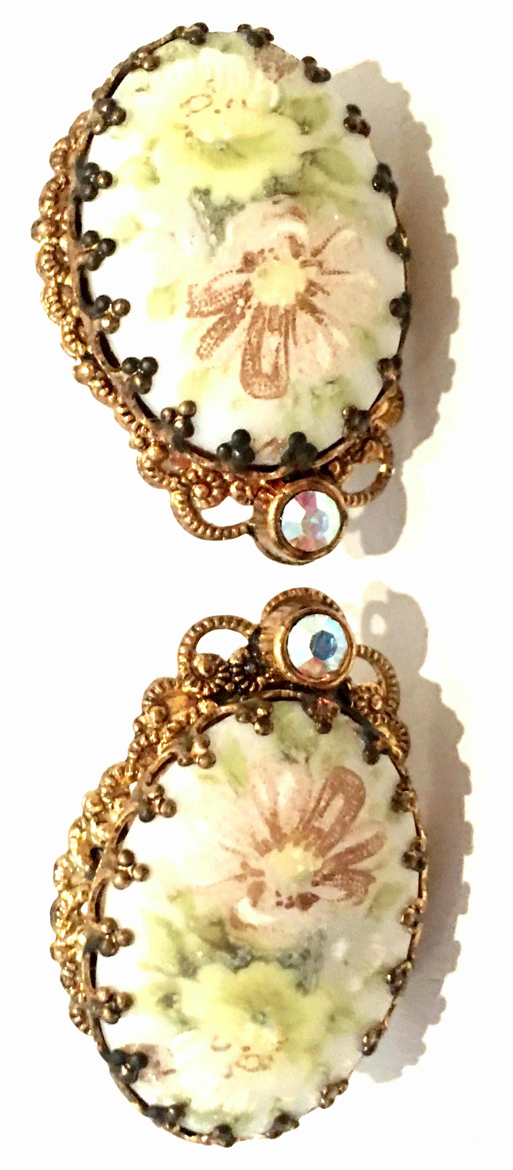 Women's or Men's 20th Century German Pair Of Gold Plate & Hand Painted Porcelain Earrings For Sale
