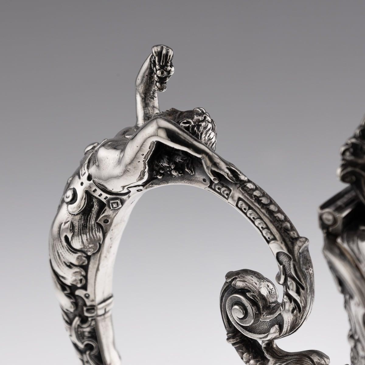 Paire de grands pichets à vin allemands du 20ème siècle en argent massif et verre taillé vers 1900 en vente 10