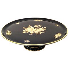 Plat à gâteaux sur pied en porcelaine allemande et or 22 carats du 20ème siècle par Bareuther