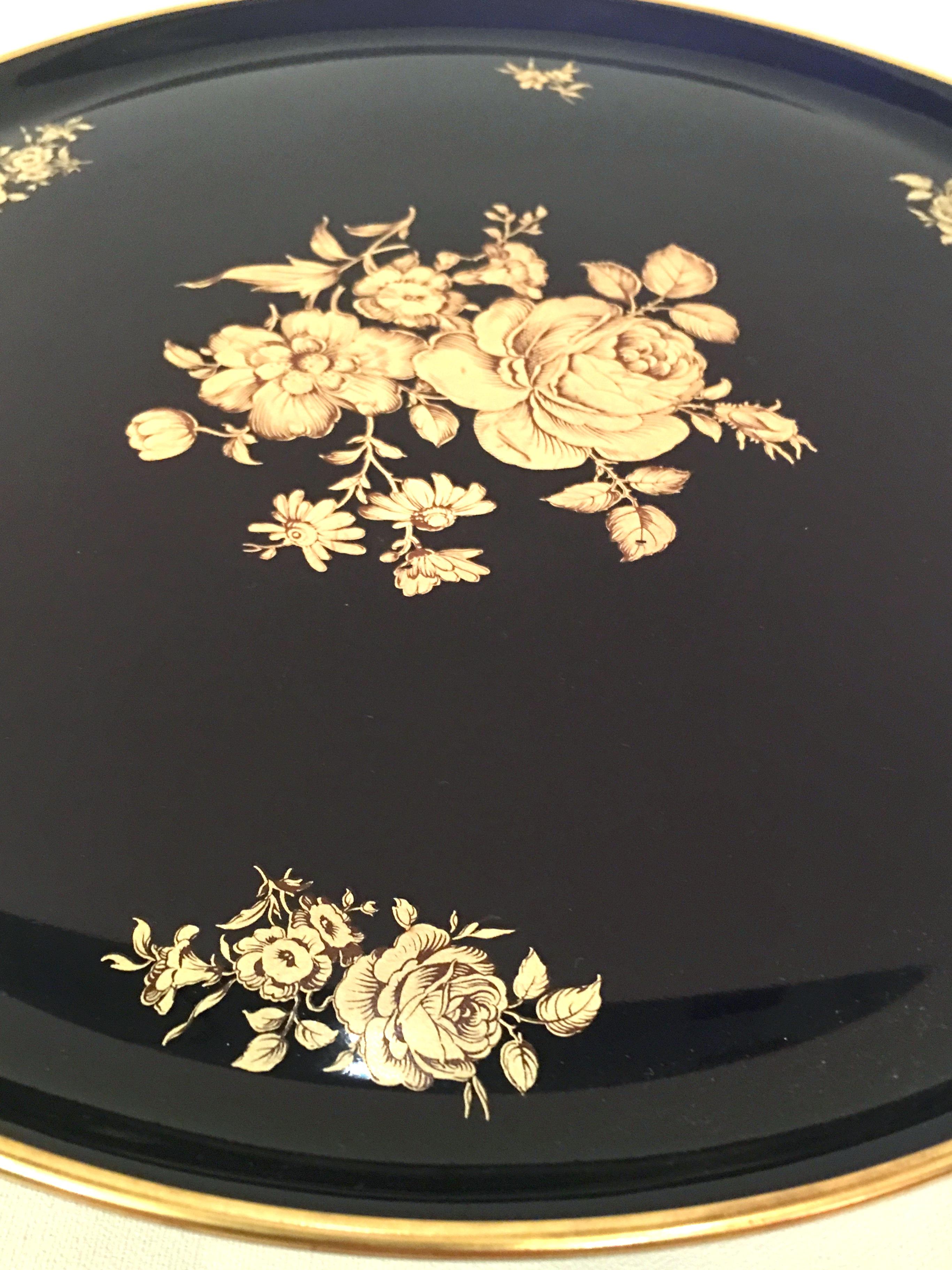 20th Century German Porcelain & 22-Karat Gold Footed Cake Platter By, Bareuther For Sale 2