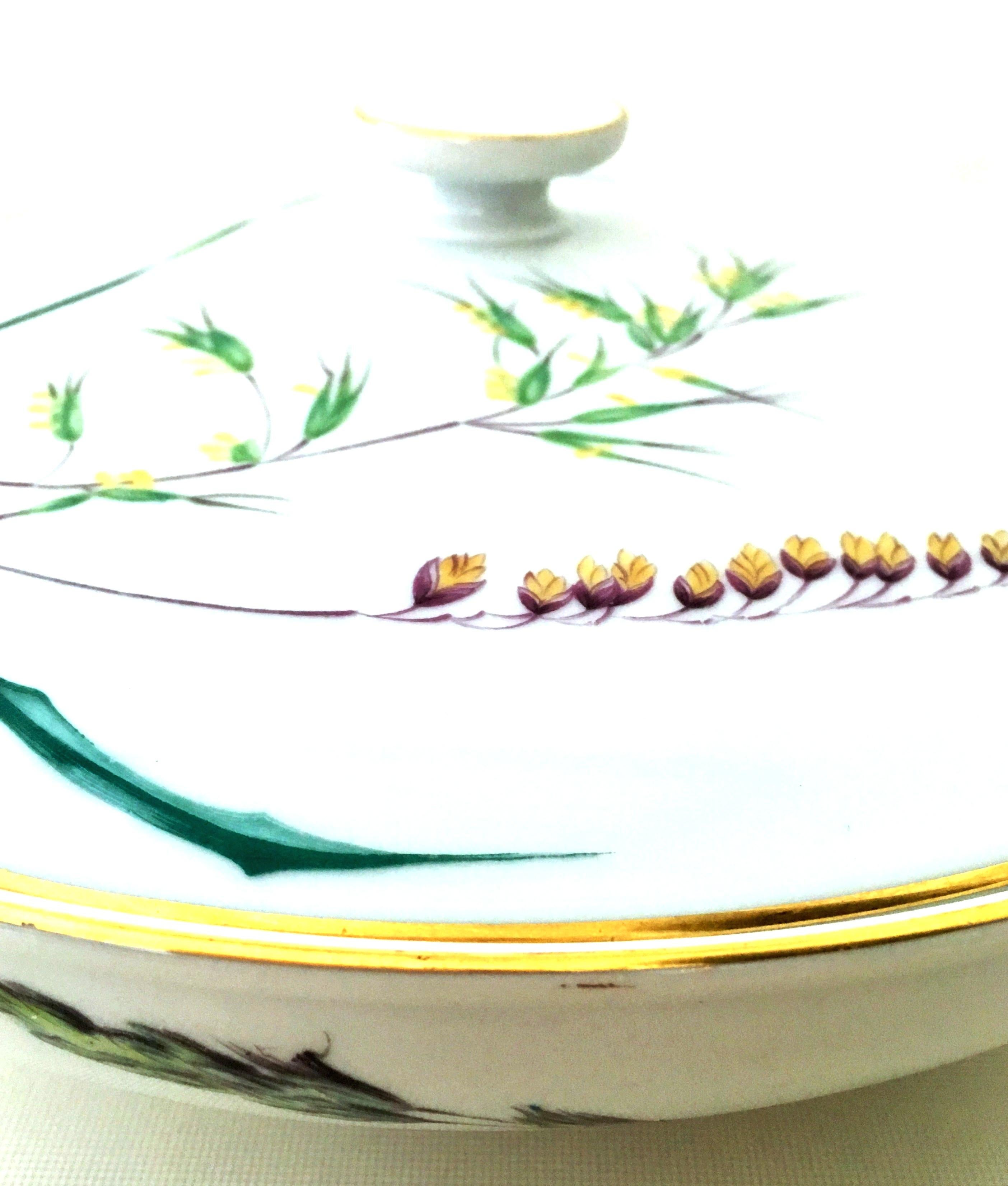 Paint 20th Century German Porcelain and 22-Karat Gold Covered Tureen by Heinrich For Sale