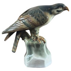 Deutsche Hawk-Skulptur aus Porzellan des 20. Jahrhunderts, 1940er Jahre
