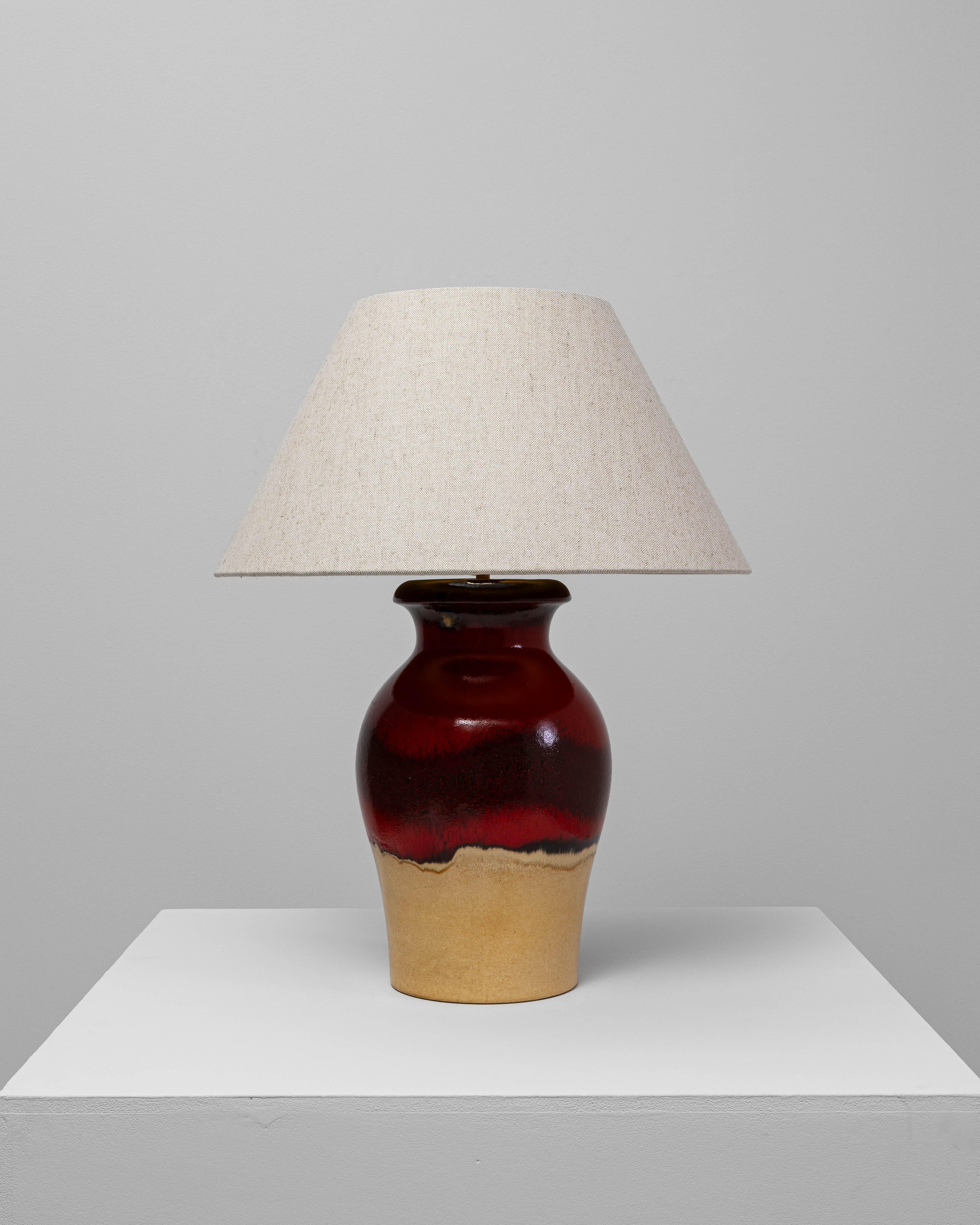 20th Century German Red And Tan Ceramic Table Lamp In Good Condition For Sale In High Point, NC