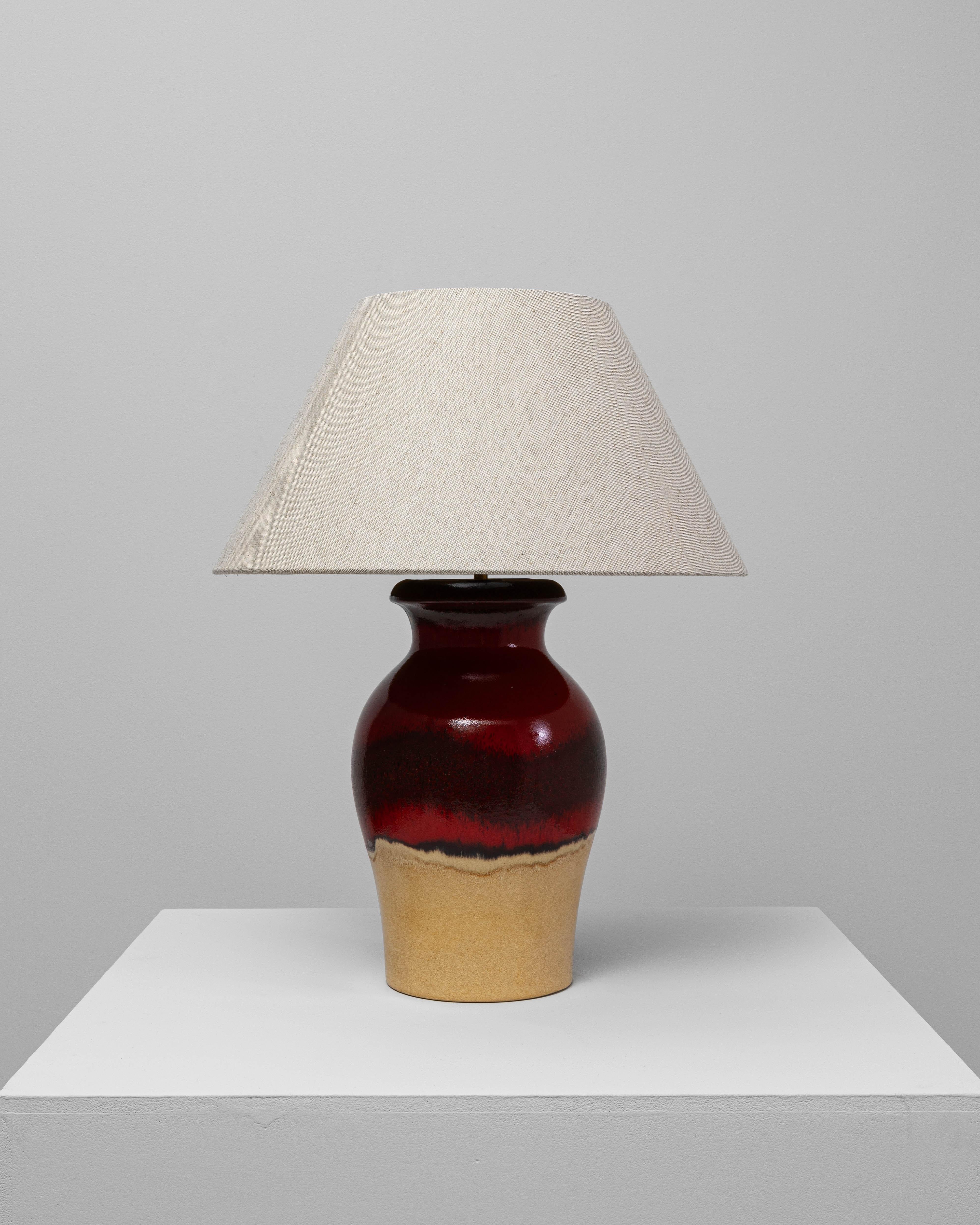20th Century German Red And Tan Ceramic Table Lamp For Sale 4