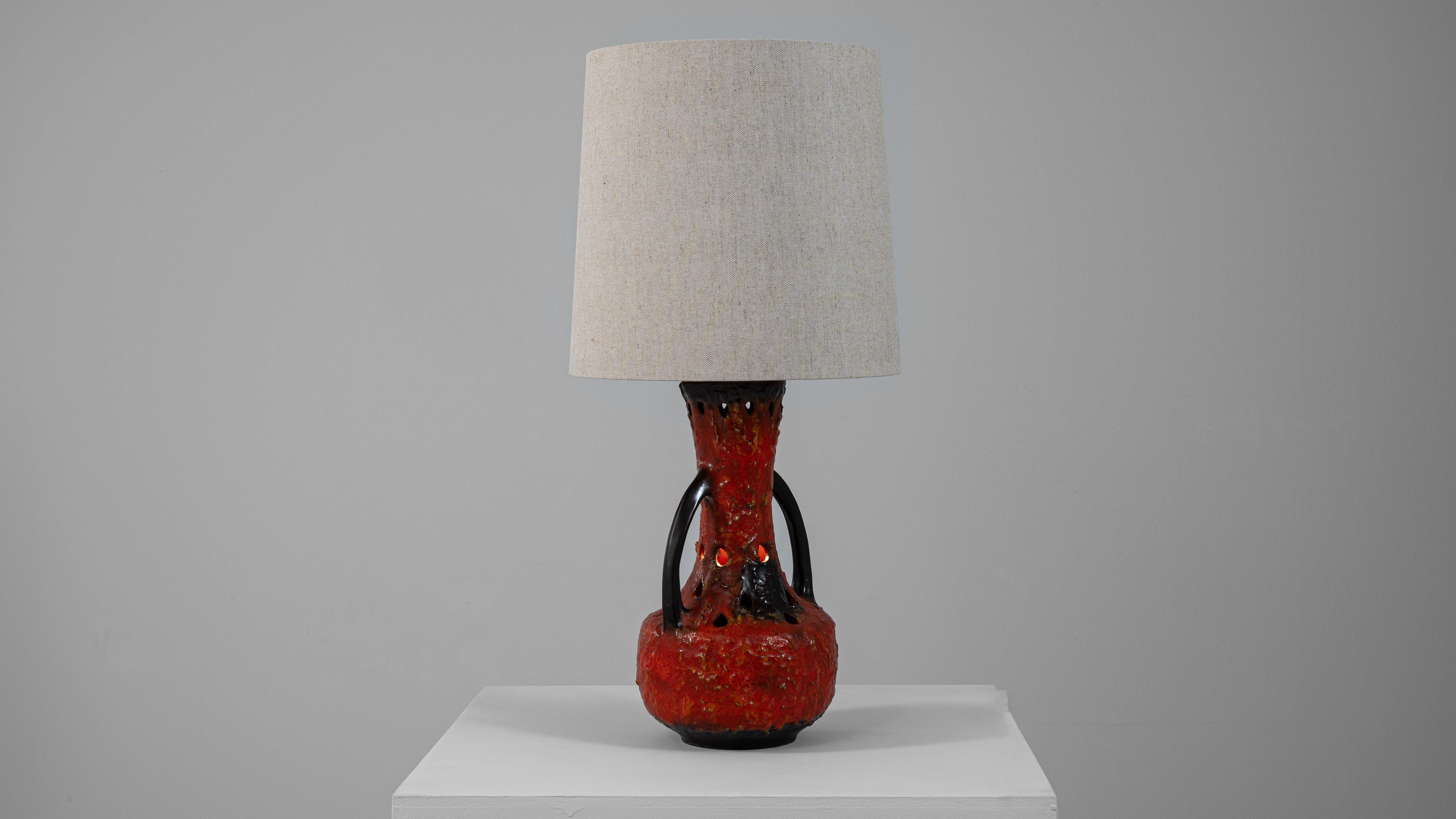 20th Century German Red Fat Lava Glazed Ceramic Table Lamp For Sale 6