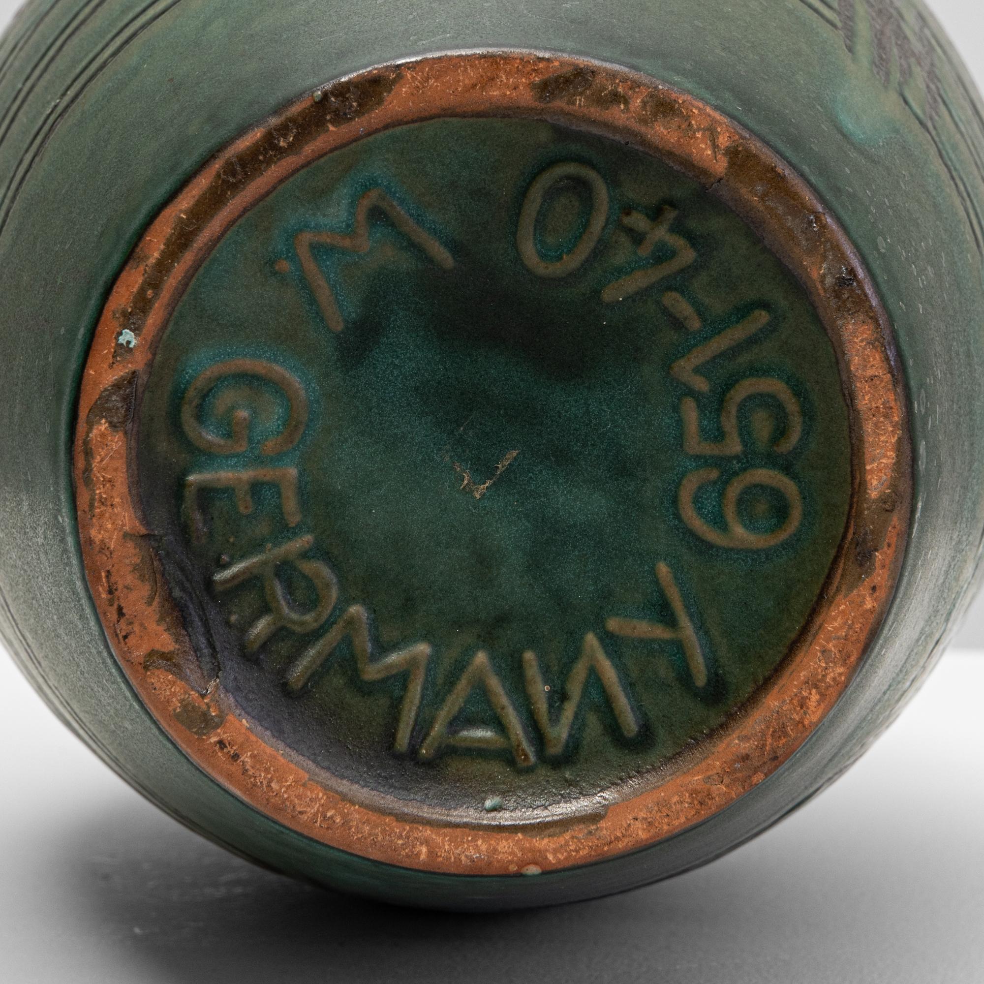 Vase en céramique allemande du 20e siècle 