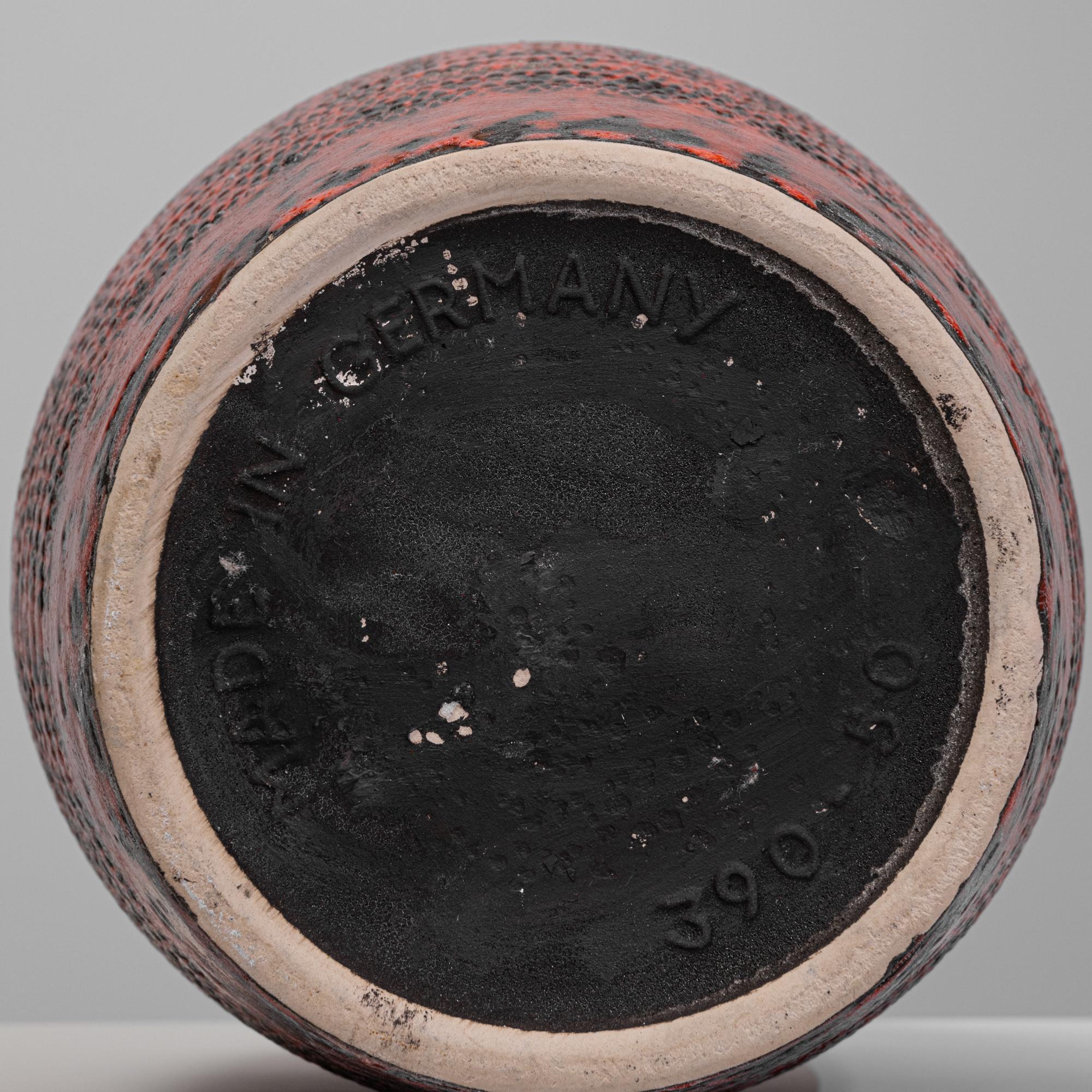 Vase en céramique allemande du 20e siècle 