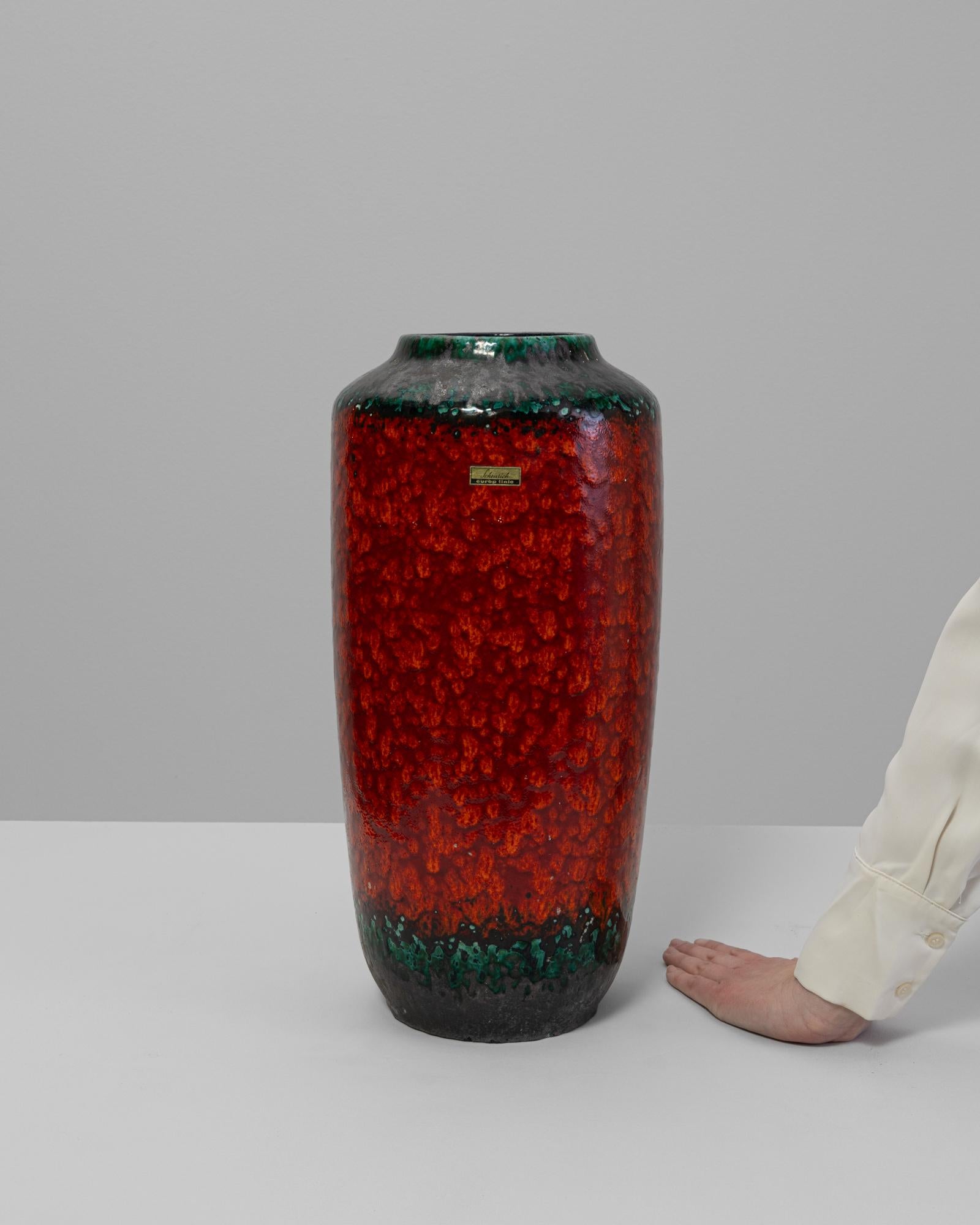 Allemand Vase en céramique allemande du 20e siècle 