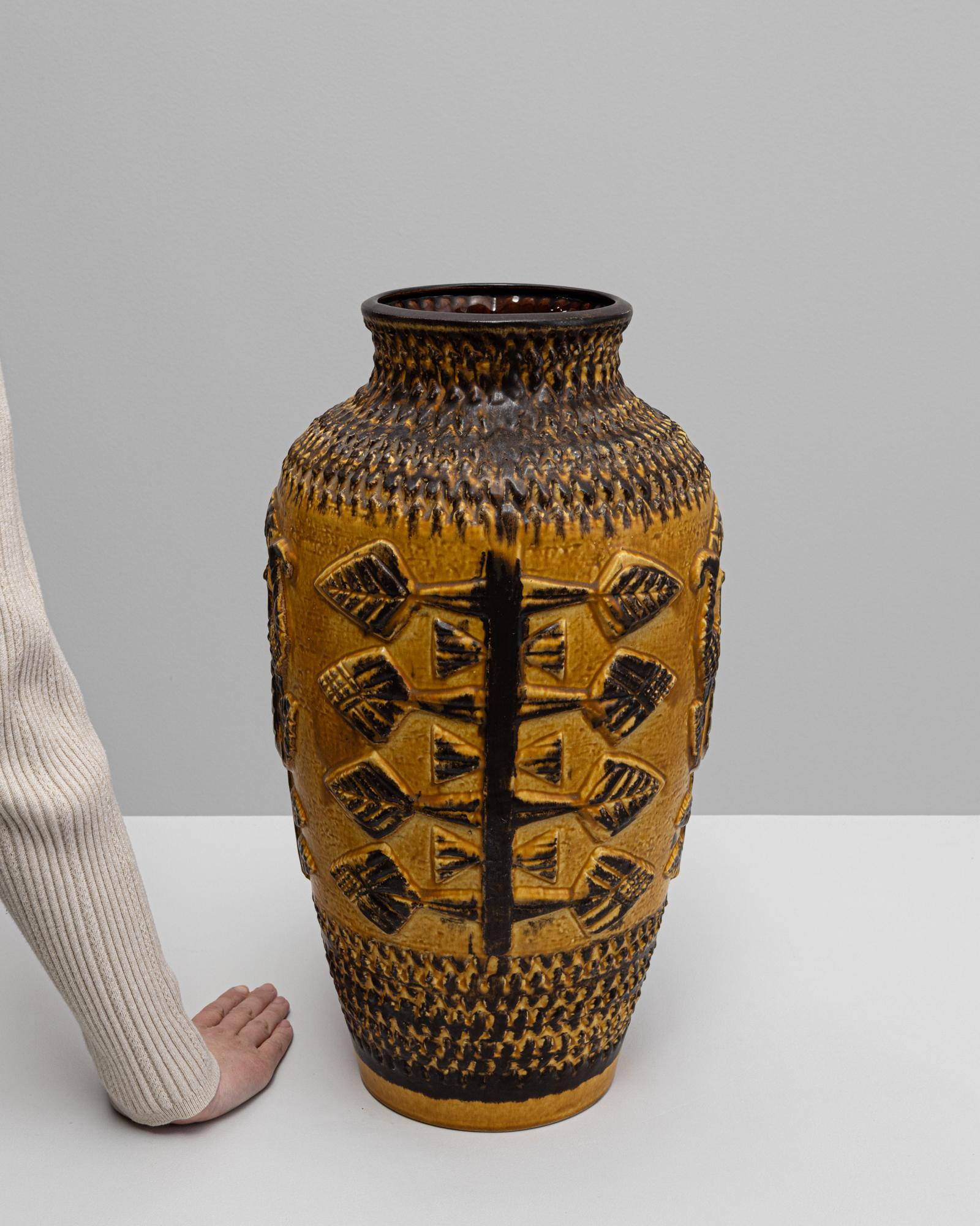 Tedesco Vaso in ceramica tedesco del XX secolo 