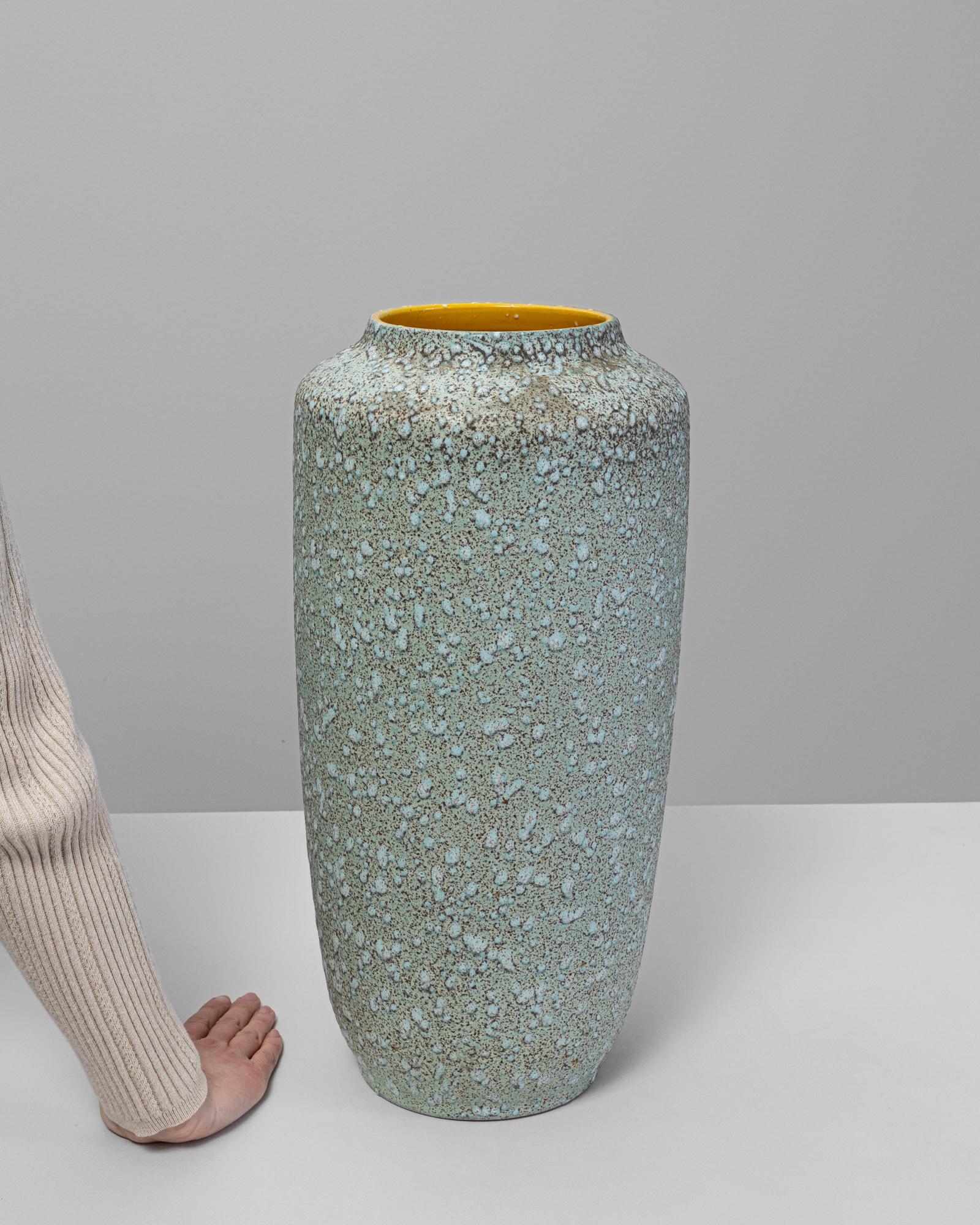 Jarrón de cerámica alemán del siglo XX 'W. Alemania