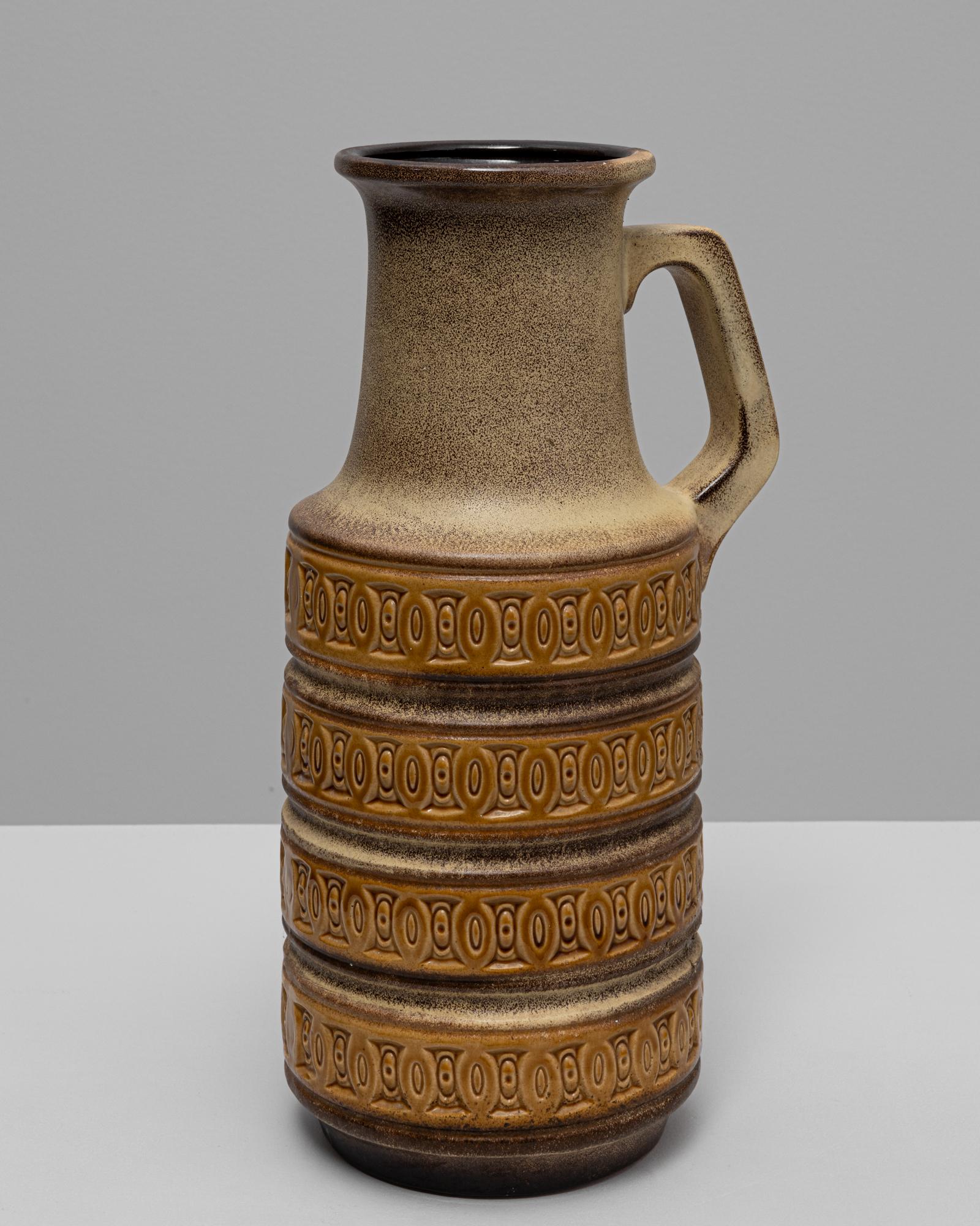 20ième siècle Vase en céramique allemande du 20e siècle 