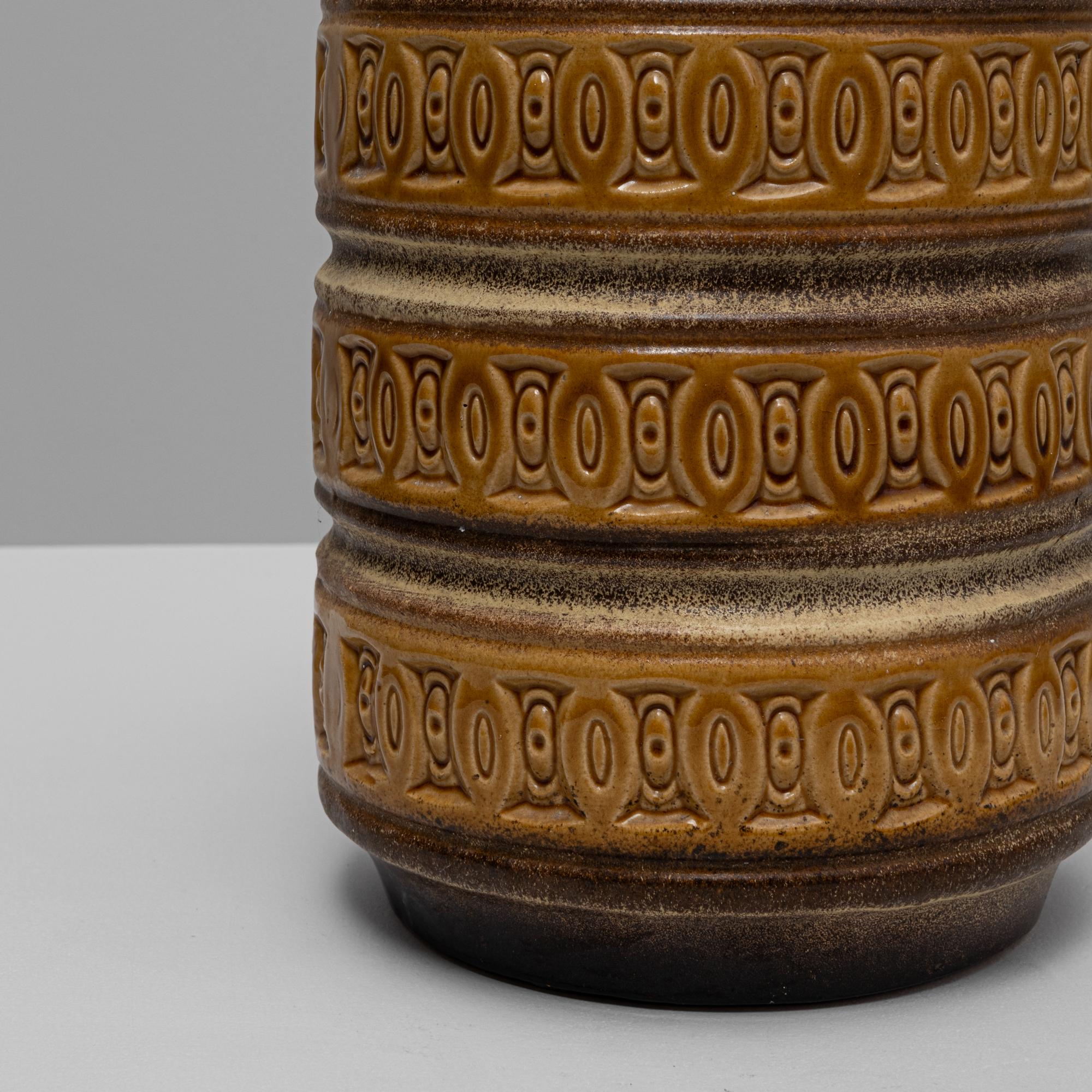 Vase en céramique allemande du 20e siècle 