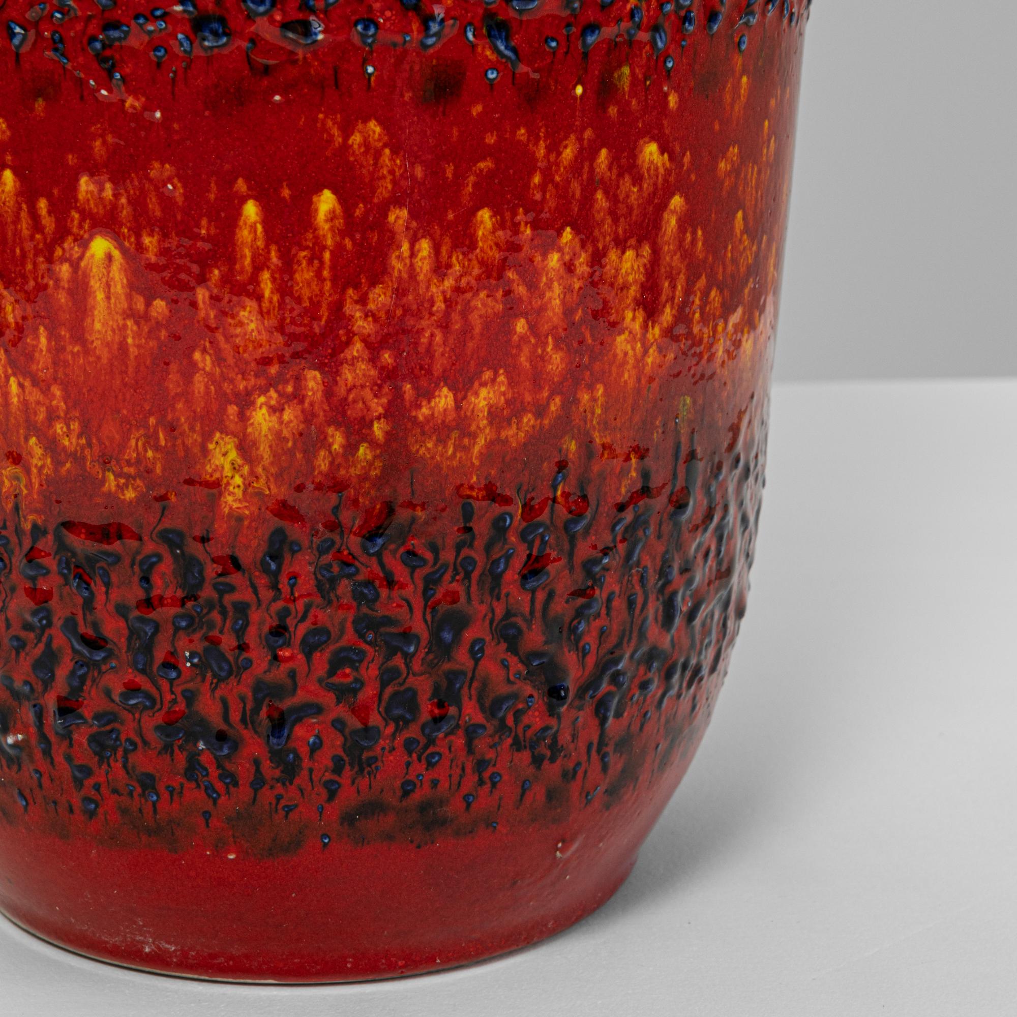 Vase en céramique allemande du 20e siècle 