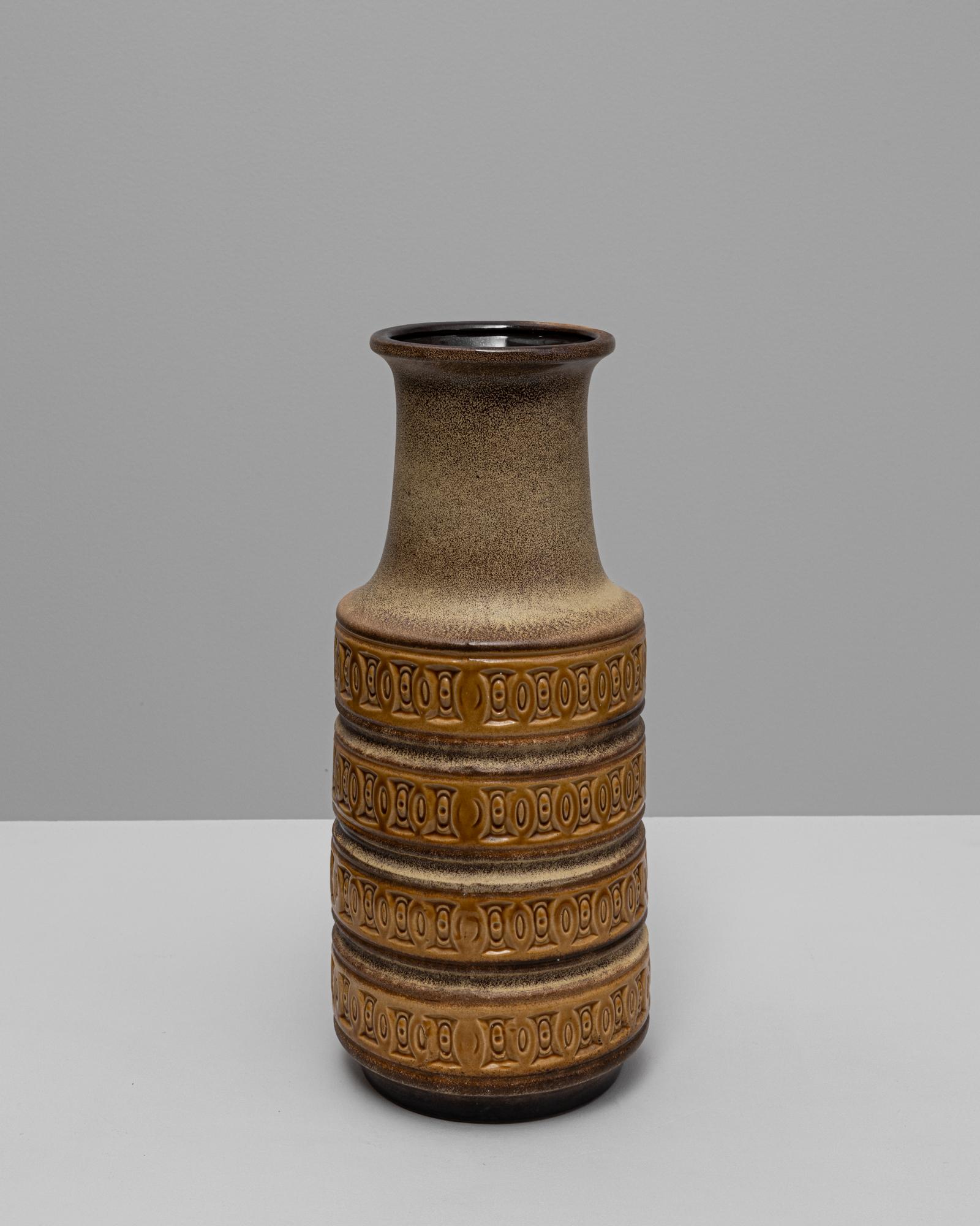 Vase en céramique allemande du 20e siècle 