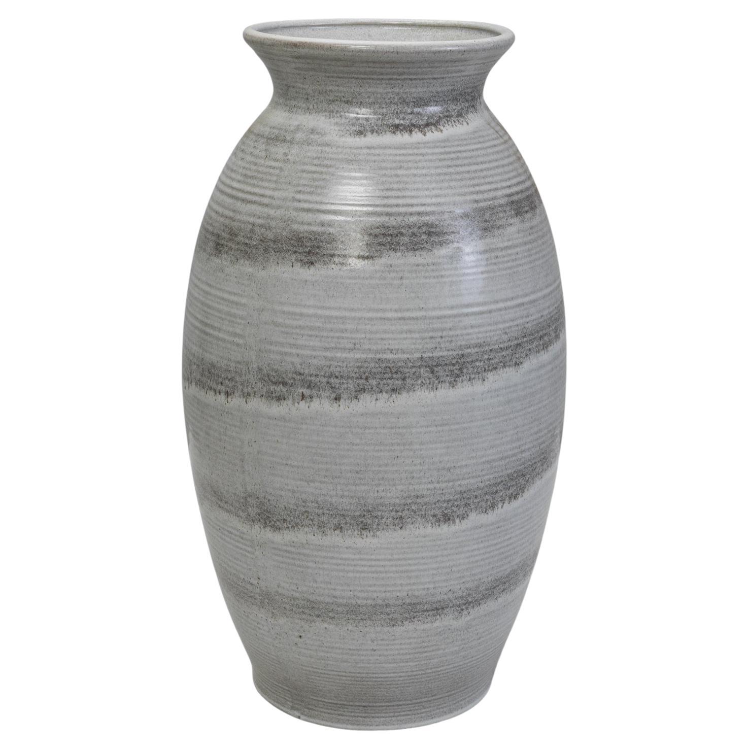 Vaso in ceramica tedesco del XX secolo "W. Germania" in ceramica