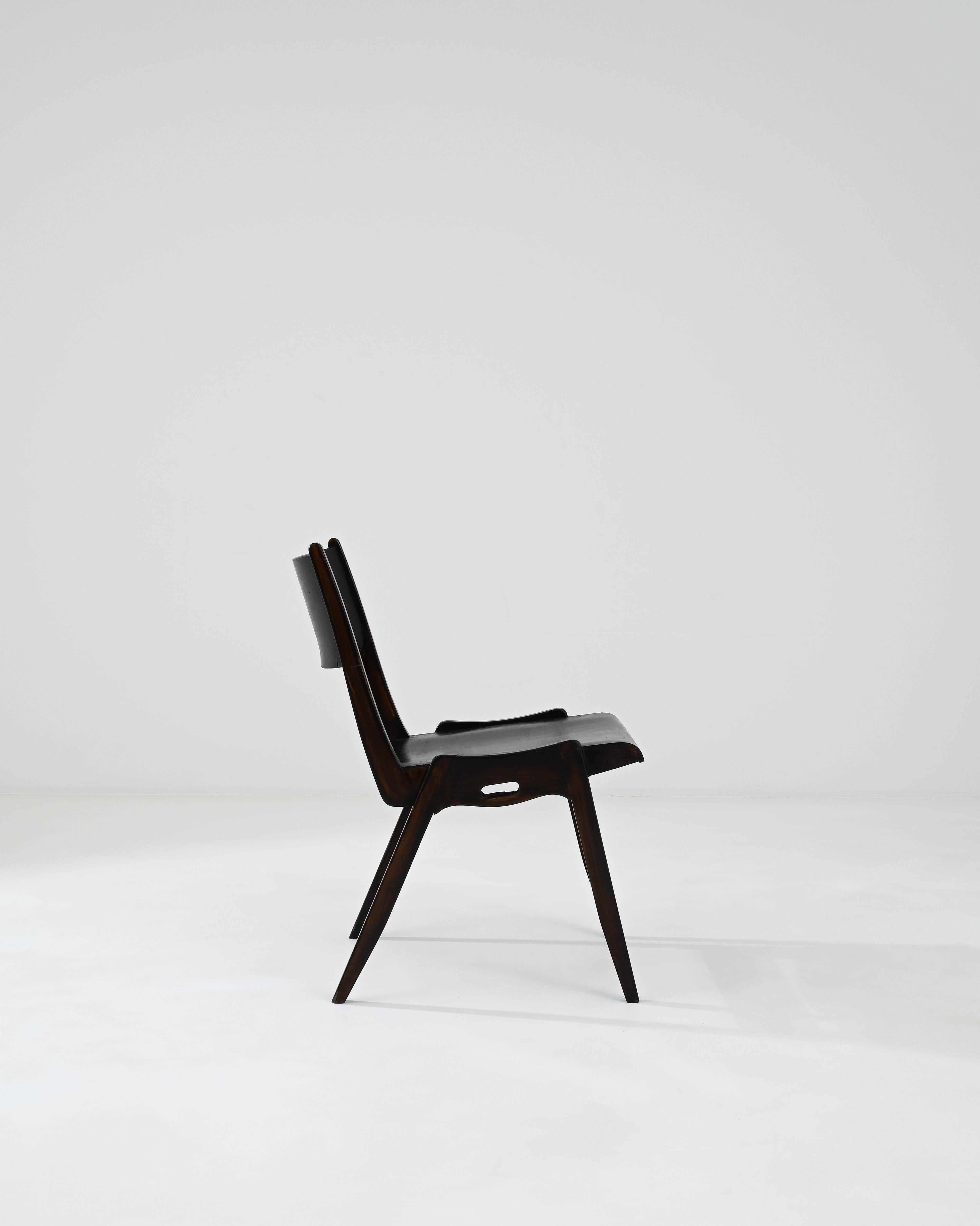20th Century German Wooden Dining Chair For Sale 1