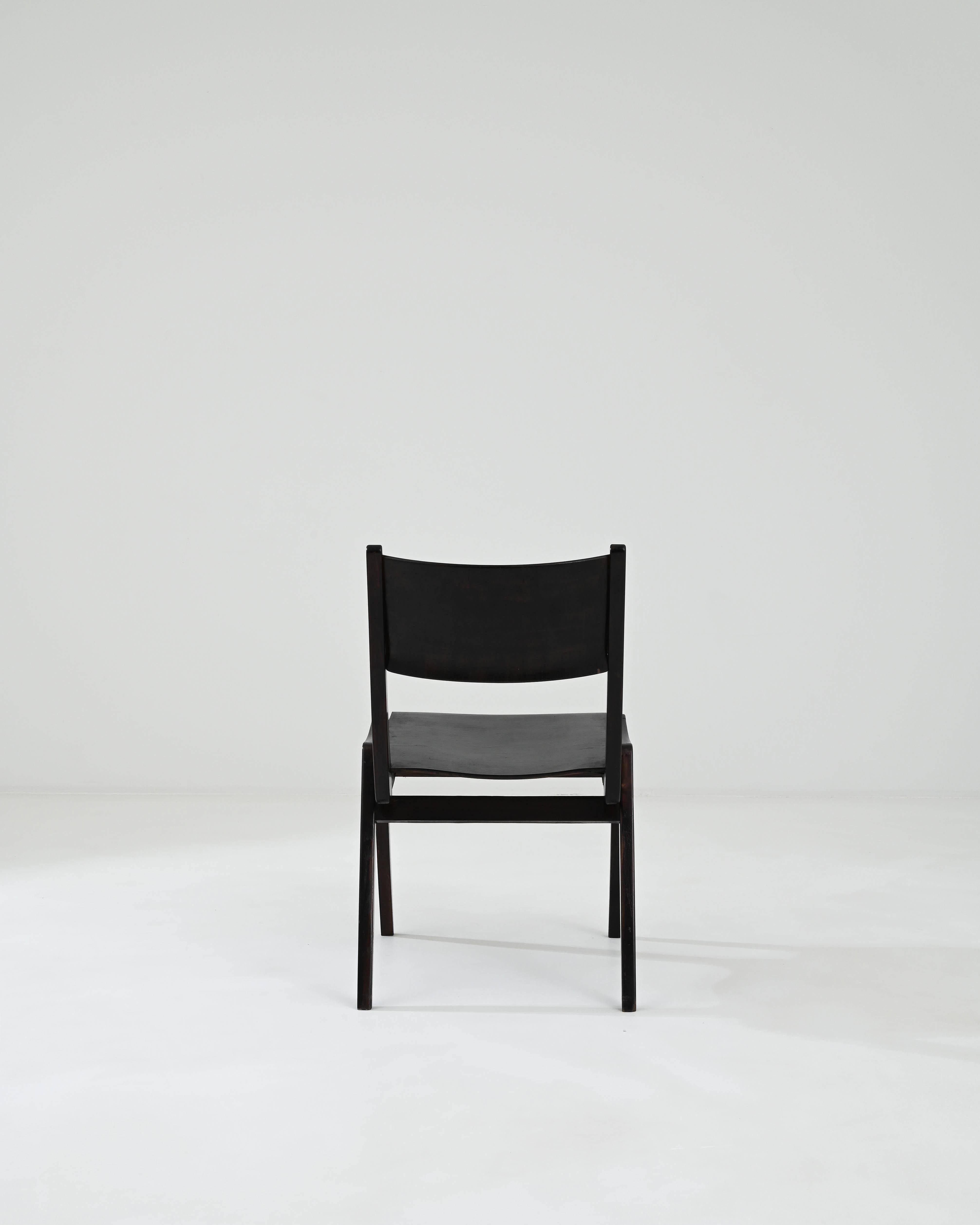 20th Century German Wooden Dining Chair For Sale 2