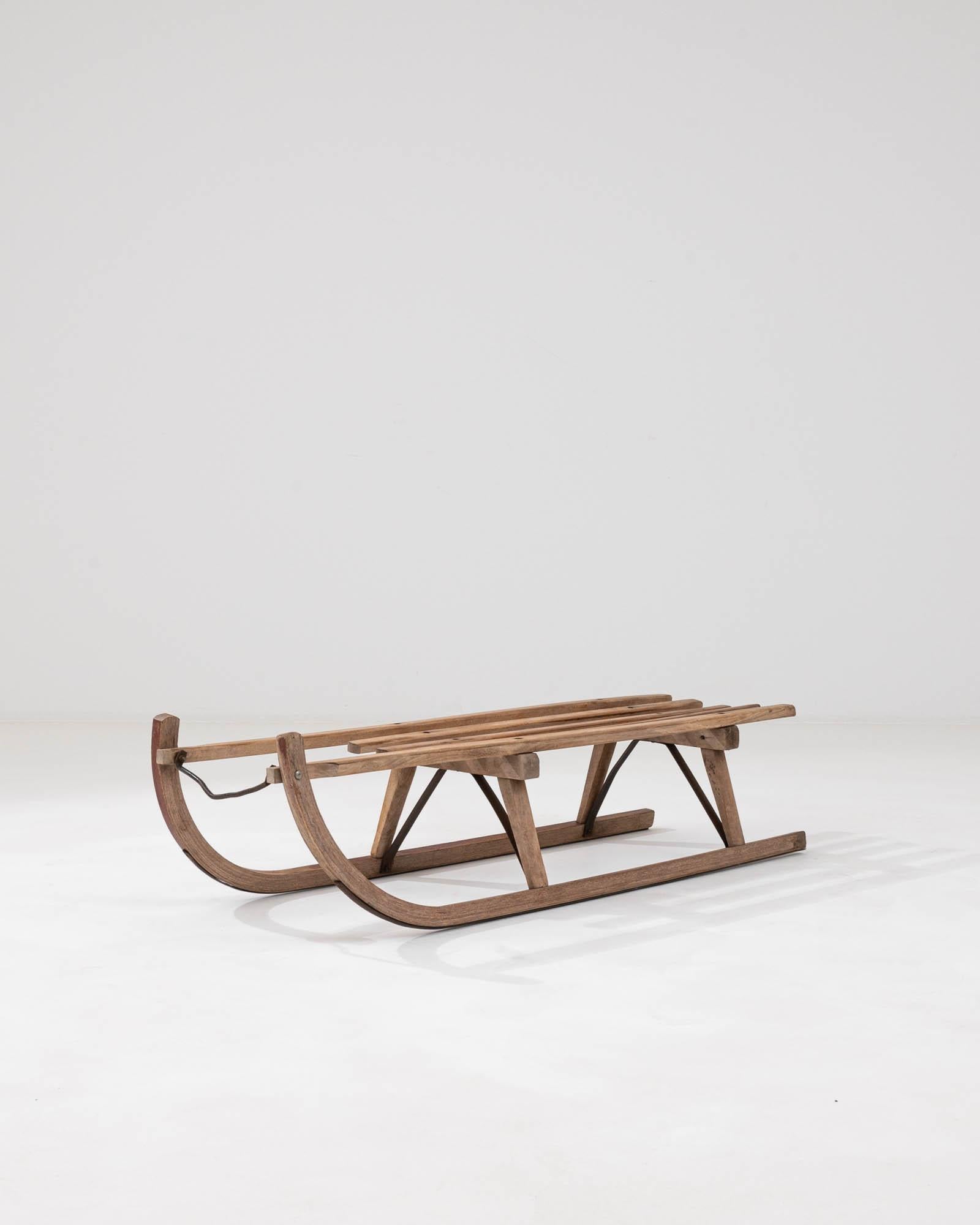 20th Century German Wooden Sled By Davos For Sale 1