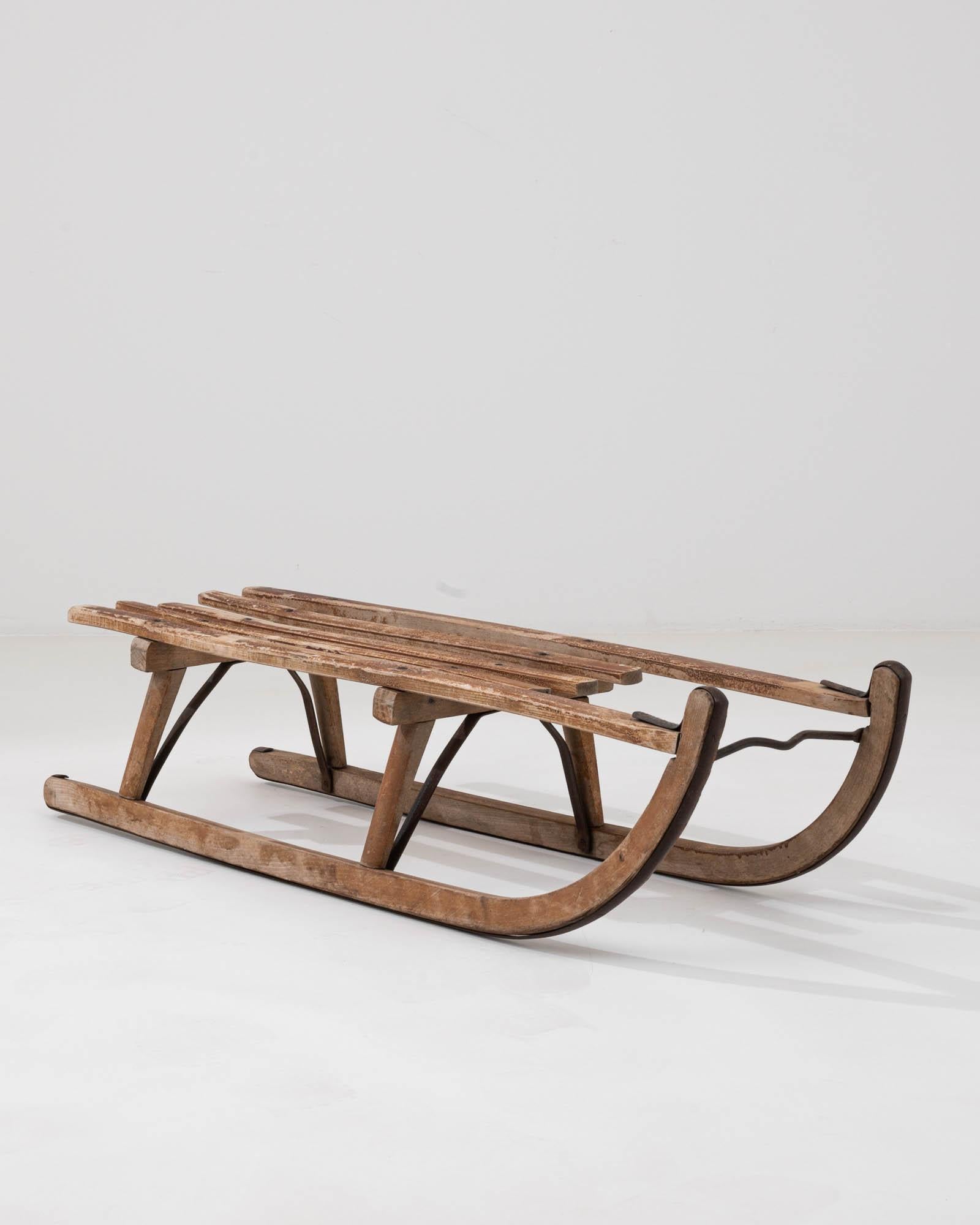 20th Century German Wooden Sled By Davos For Sale 2