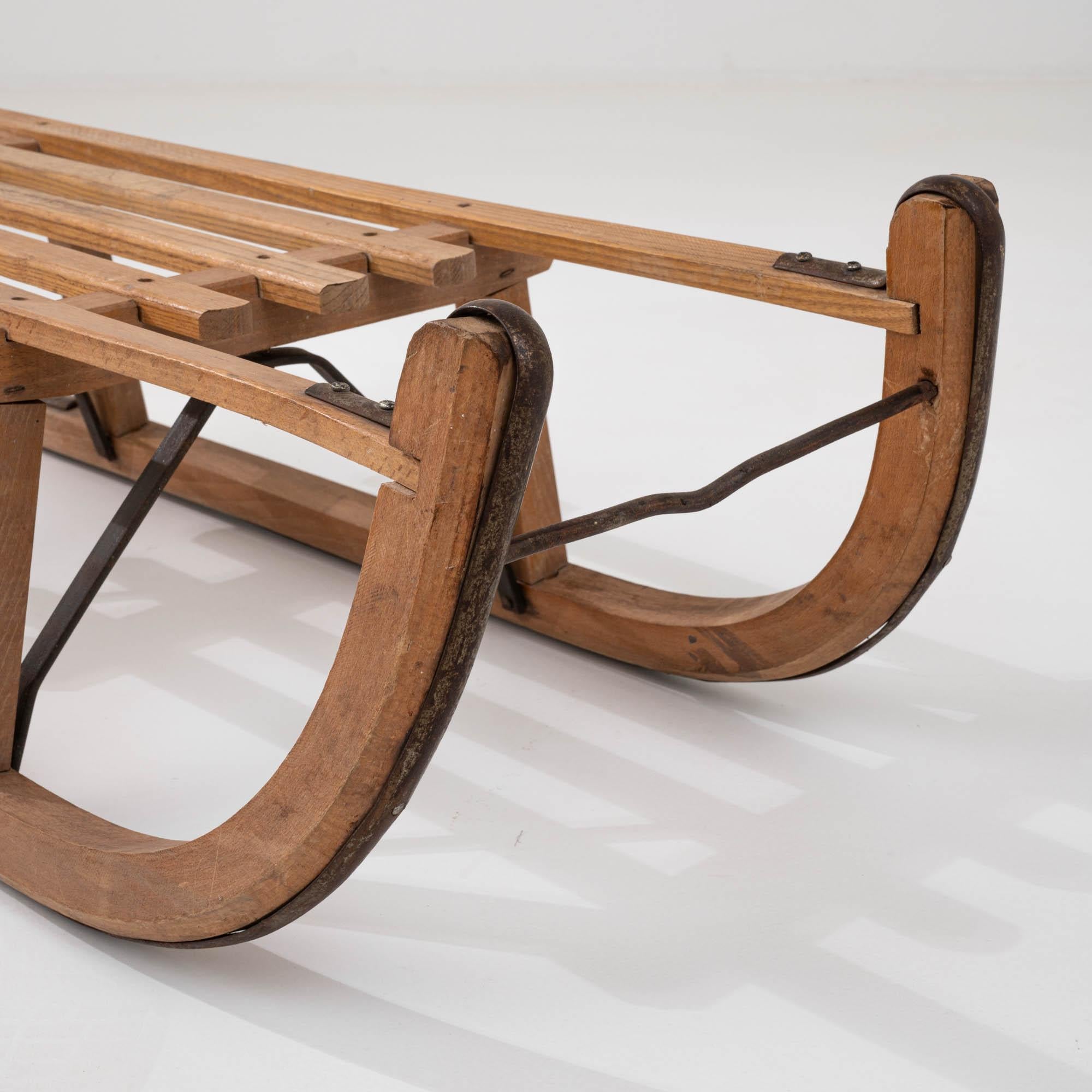 20th Century German Wooden Sled By Davos For Sale 4