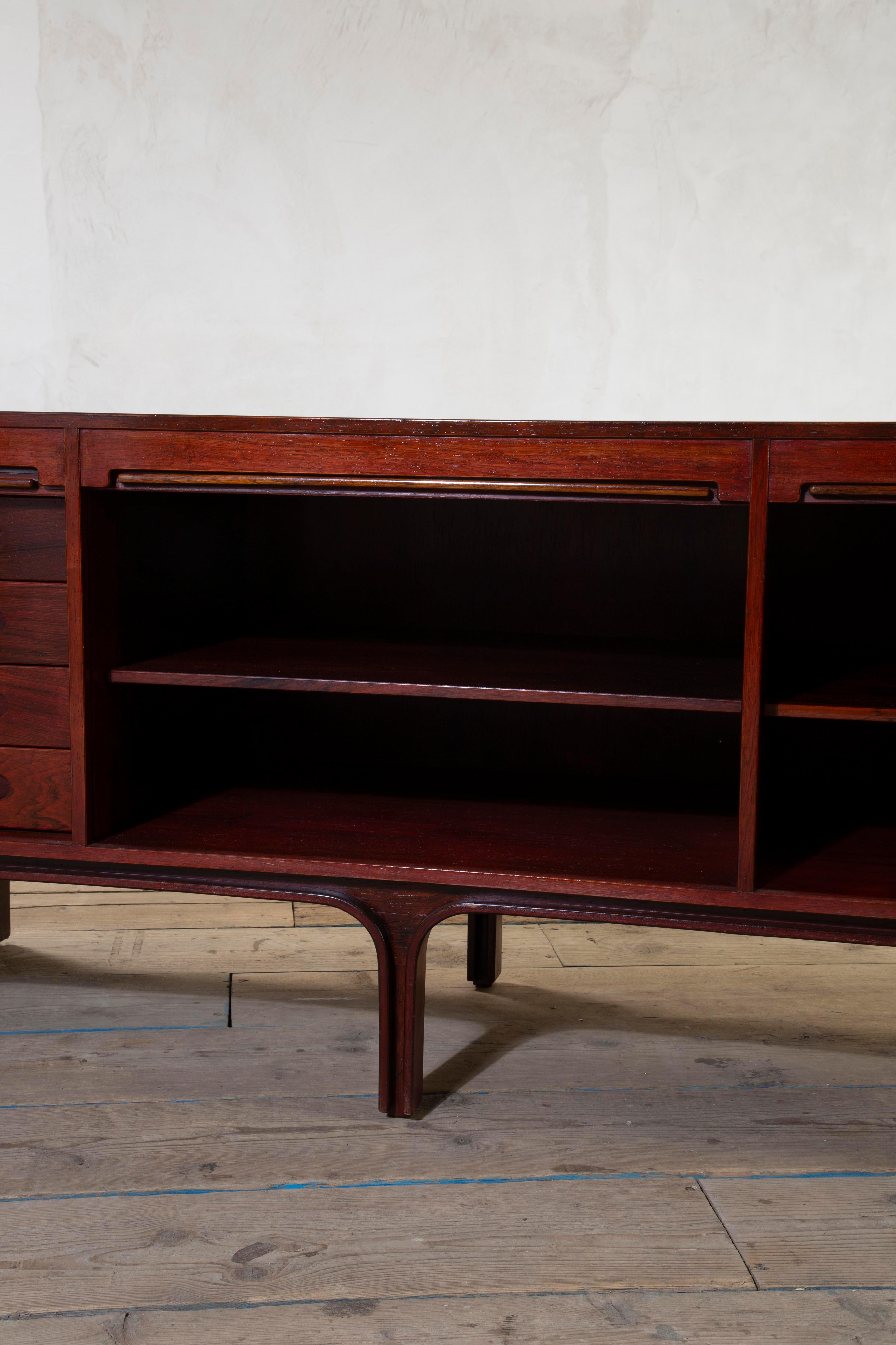 20. Jahrhundert, Gianfranco Frattini für Bernini Kabinett mod. 503 im Angebot 1