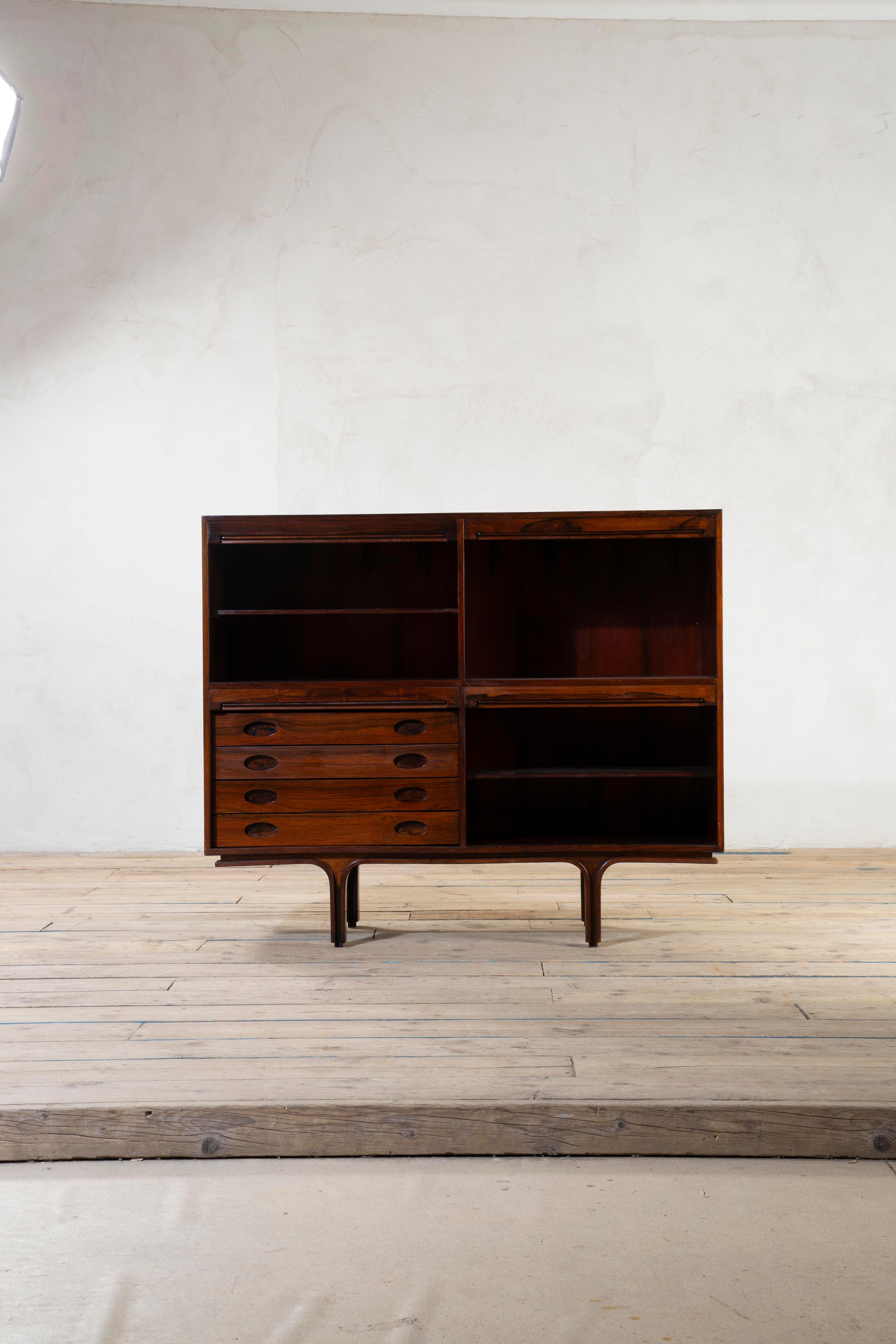20th Century, Gianfranco Frattini for Bernini Wooden Cabinet mod. 504 For Sale 6