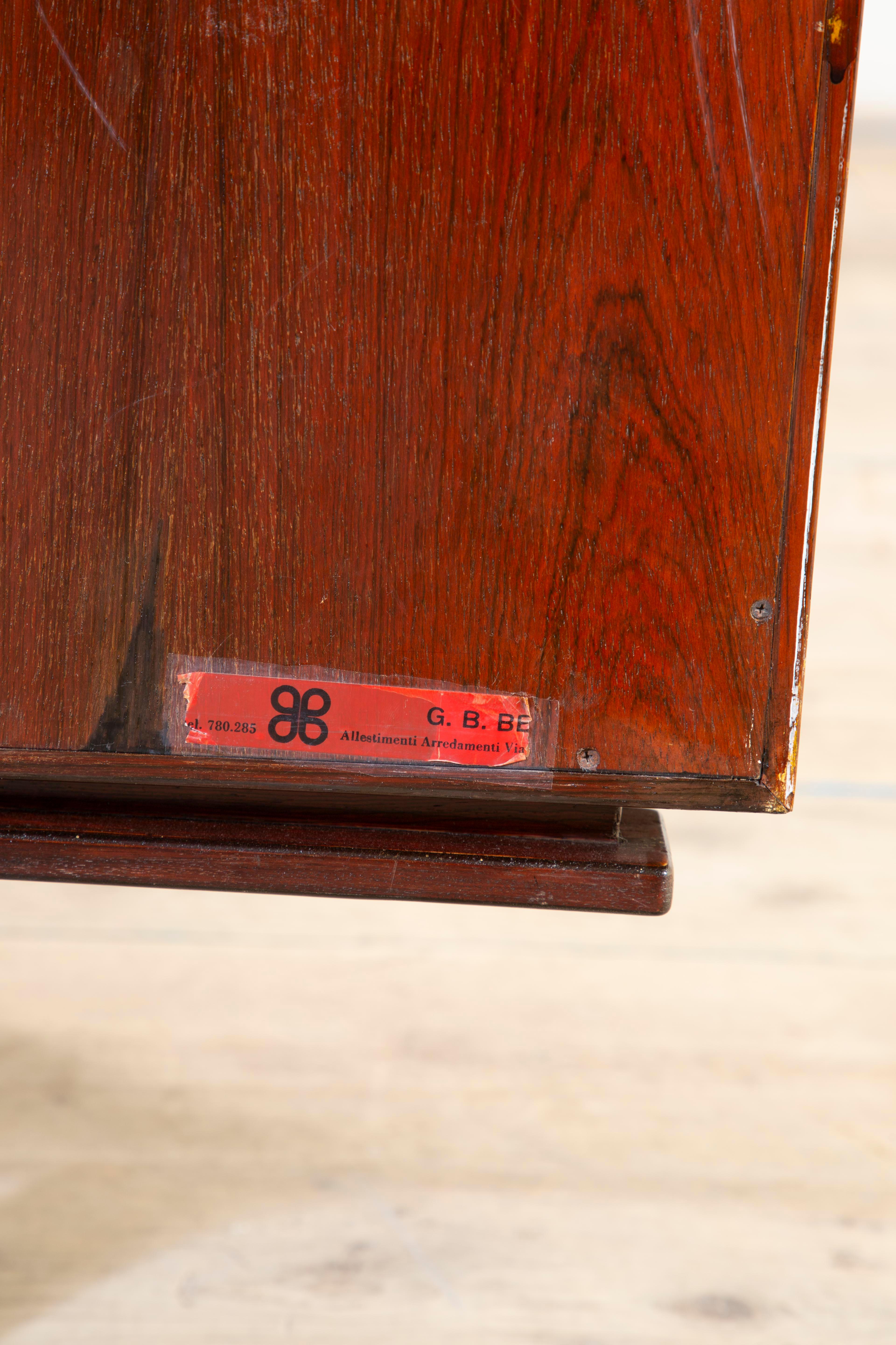 20th Century, Gianfranco Frattini for Bernini Wooden Cabinet mod. 504 For Sale 7