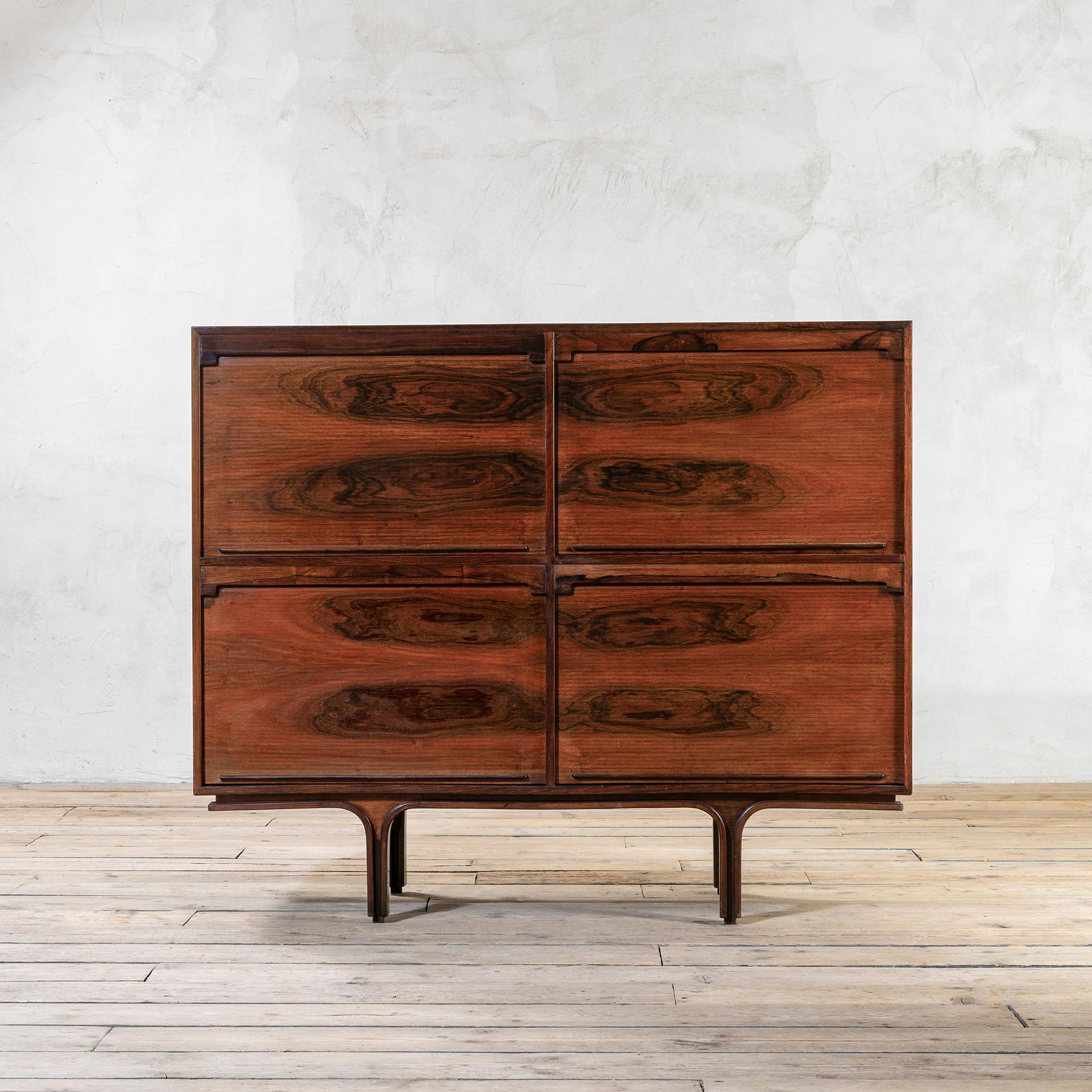 siglo XX, Gianfranco Frattini para Bernini Armario de madera mod. 504 Moderno de mediados de siglo en venta