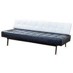 Siglo XX Gianfranco Frattini para Sofá Cassina Mod 872 con respaldo móvil