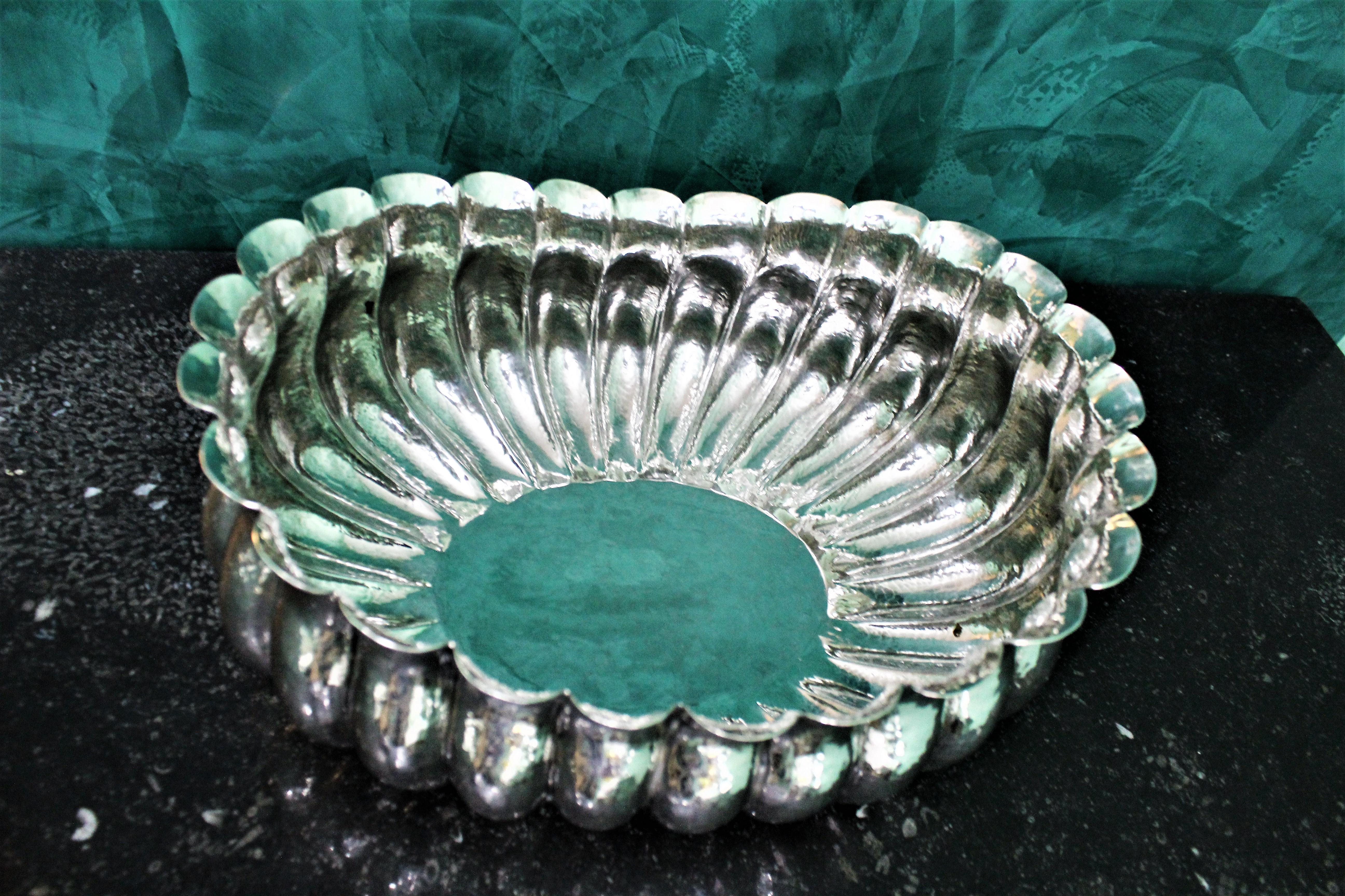 Italian 20th Century Gianmaria Buccellati Embossed Sterling Silver Bowl Italy, 1960s