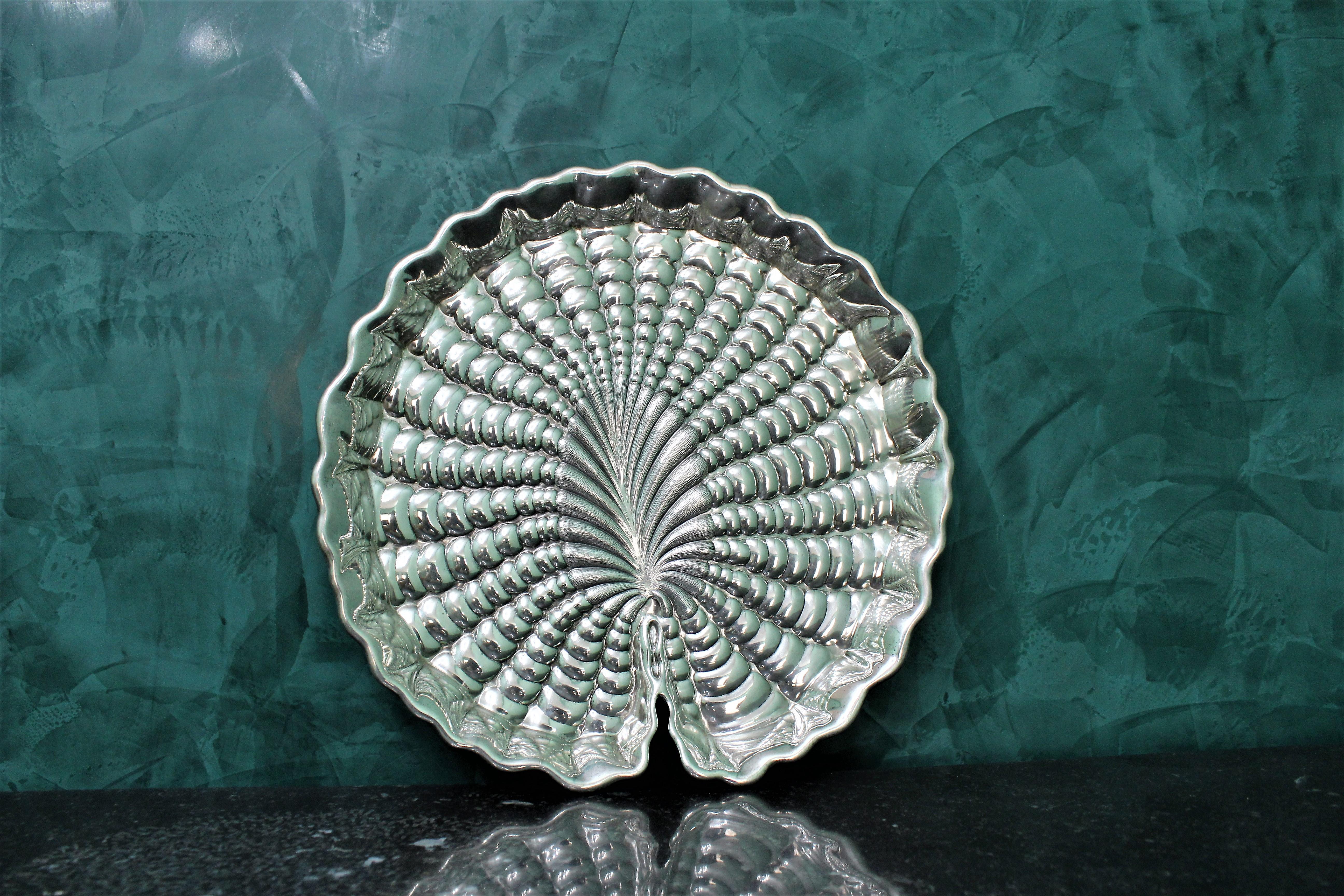 20th Century Gianmaria Buccellati Engraved Sterling Silver Nymphaea Plate, 1980s For Sale 4