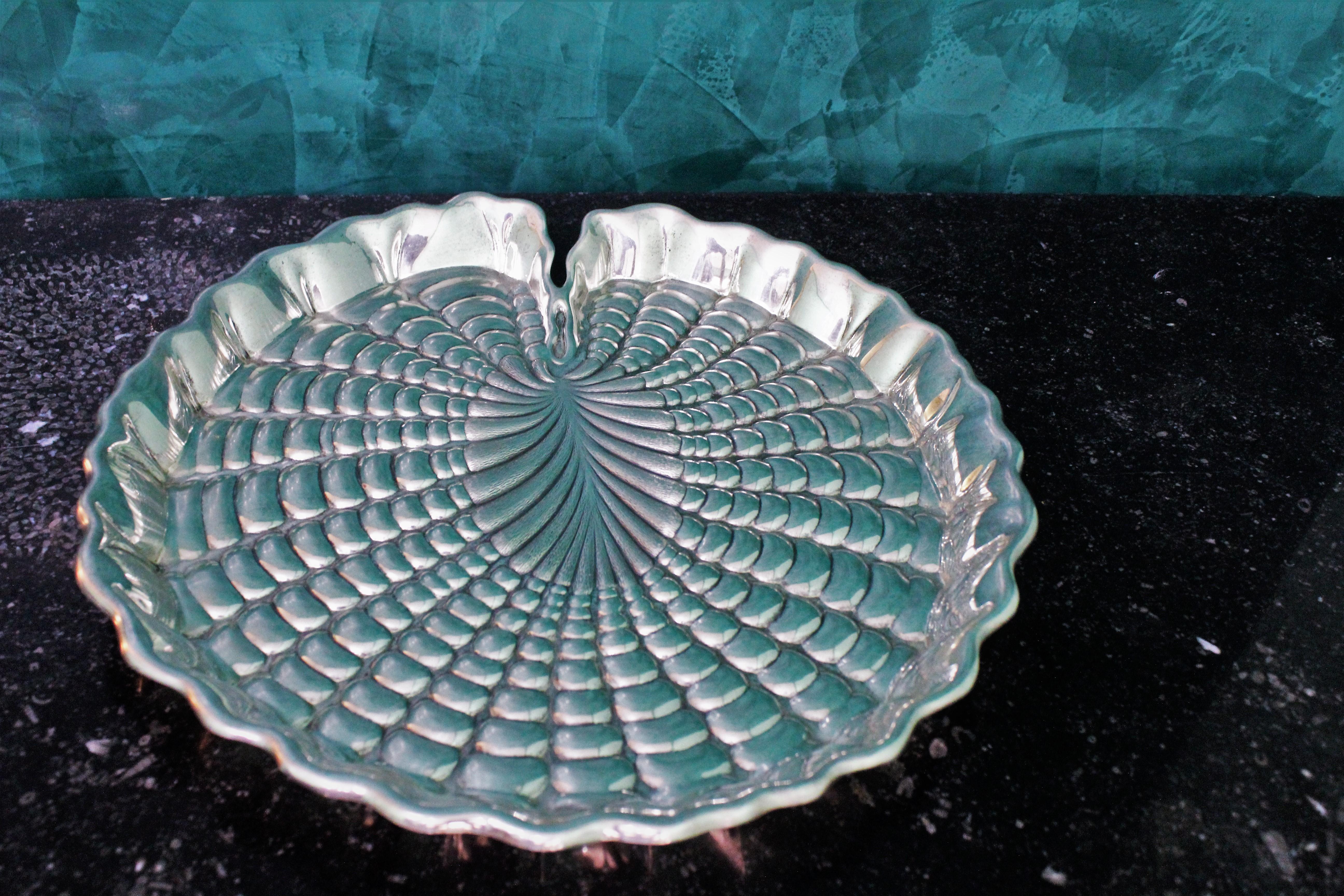 Late 20th Century 20th Century Gianmaria Buccellati Engraved Sterling Silver Nymphaea Plate, 1980s For Sale