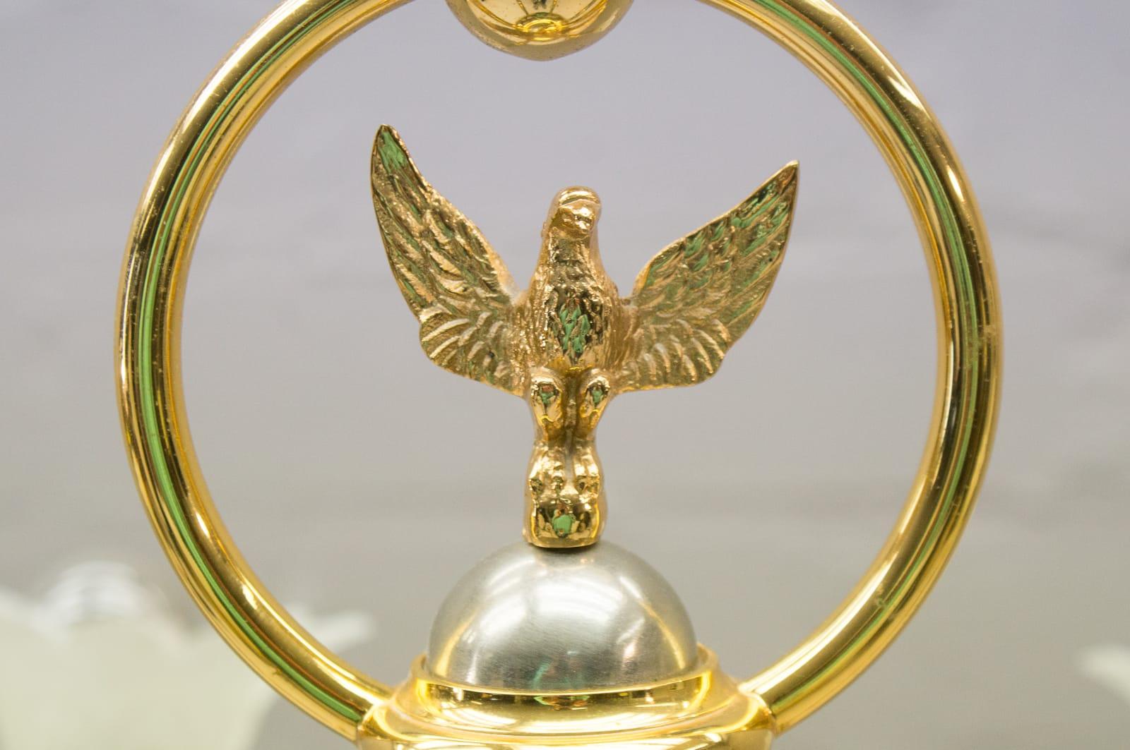 20th Century Gilded Brass and Glass Flowers Chandelier, 1970s For Sale 8
