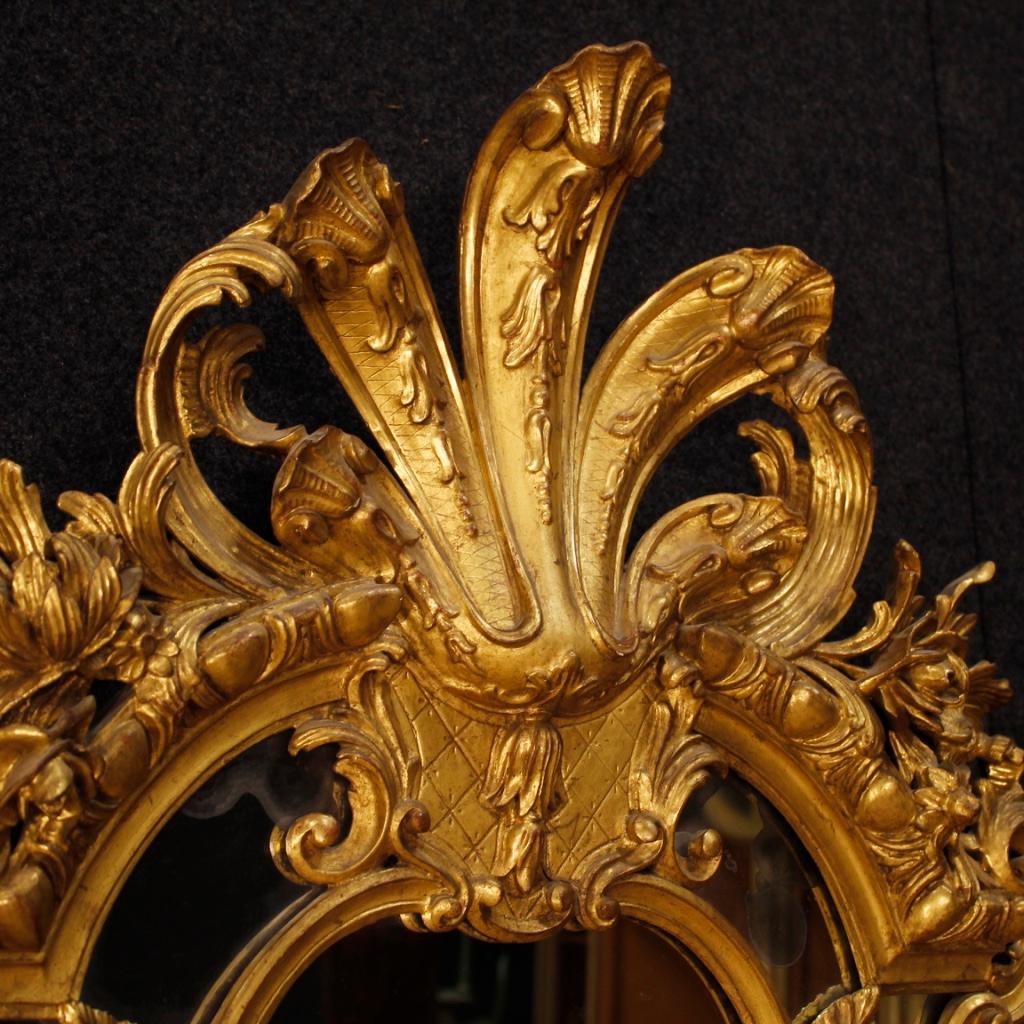 20th Century Gilt and Chiselled Wood French Louis XIV Style Mirror, 1950 In Good Condition In Vicoforte, Piedmont