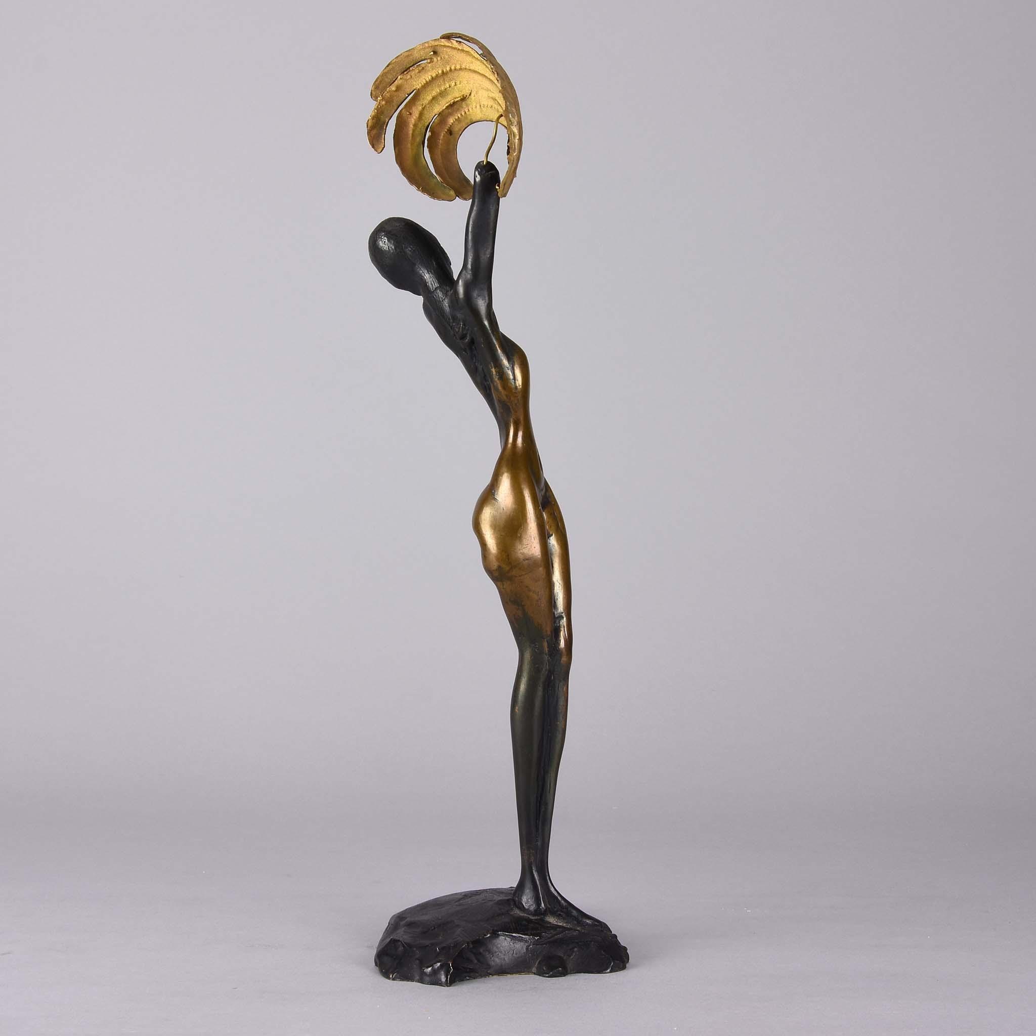 Moulage Bronze doré du 20ème siècle intitulé « Daphne » par Ernst Fuchs en vente