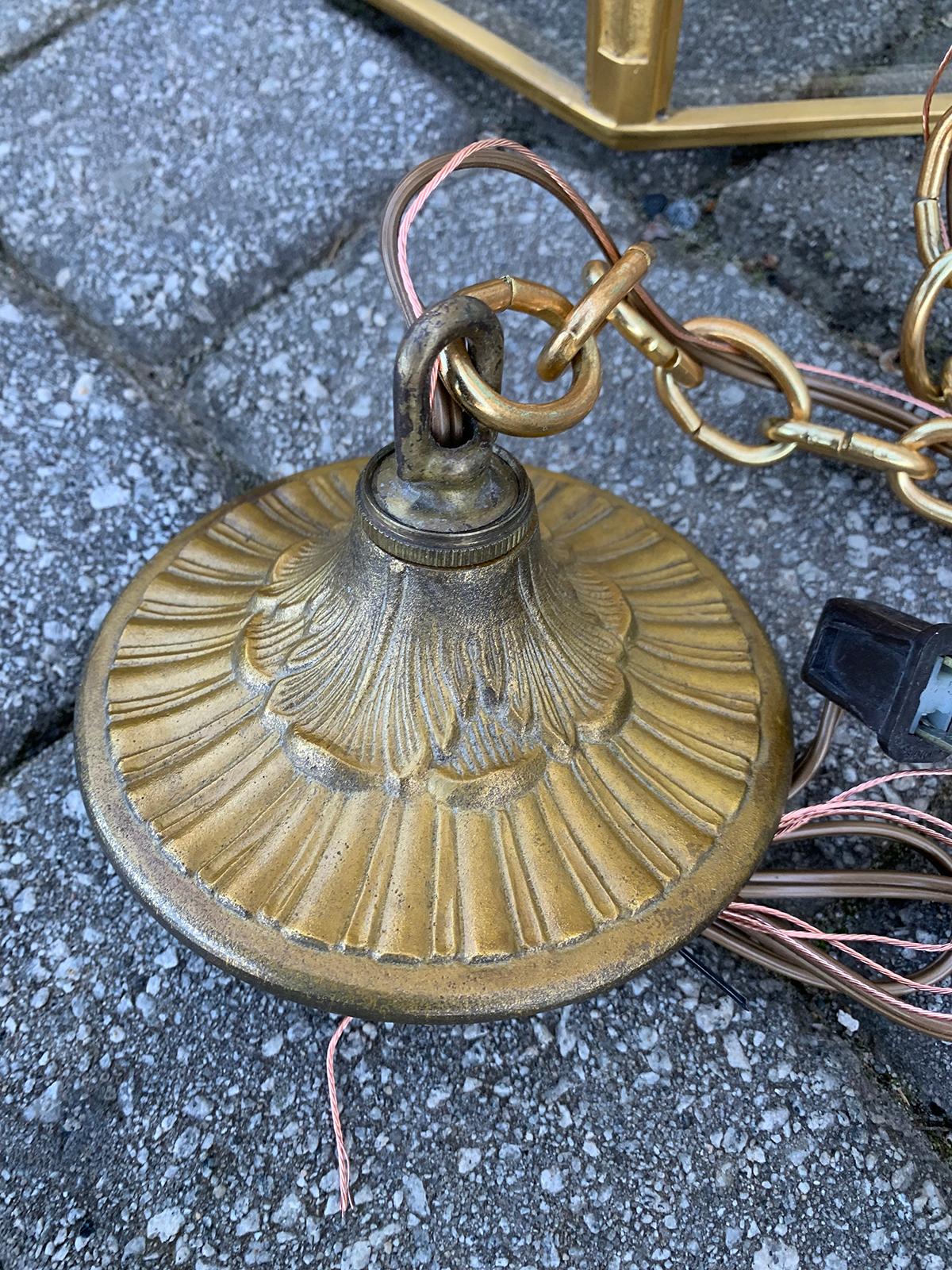 20th Century Gilt Bronze Louis XVI Style Octagonal Four-Light Lantern (Europäisch)