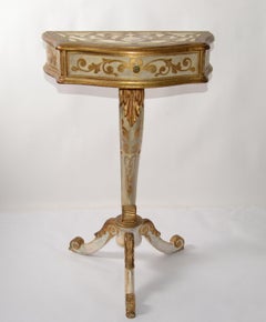 20th Century Giltwood Florentine Side Table Hand Carved Tripod Scrolled Base