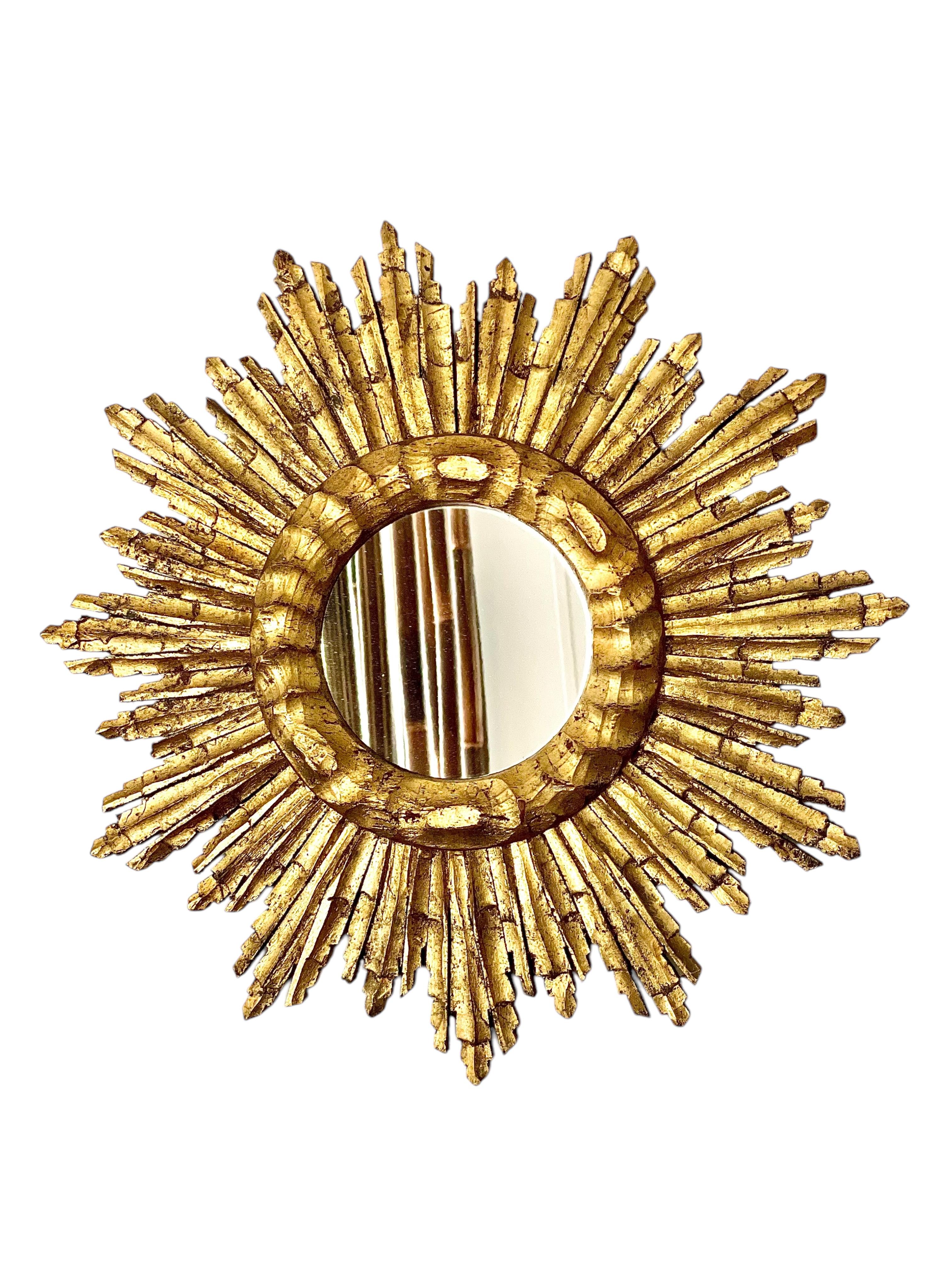 Espejo Vintage Giltwood Sunburst siglo XX en venta
