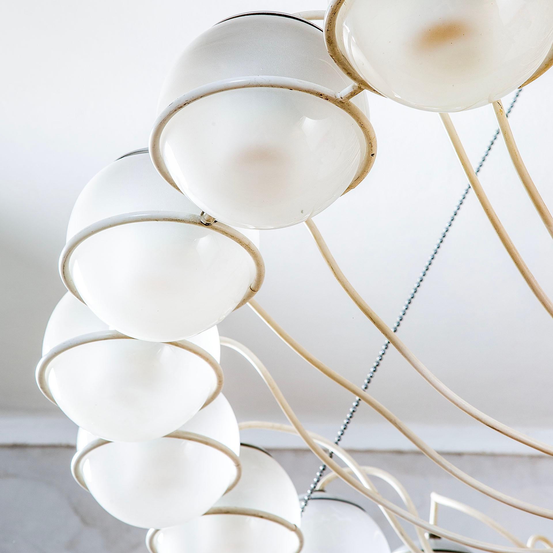 Italian 20th Century Gino Sarfatti Chandelier Mod. 2109/24 in White for Arteluce, 1960s For Sale