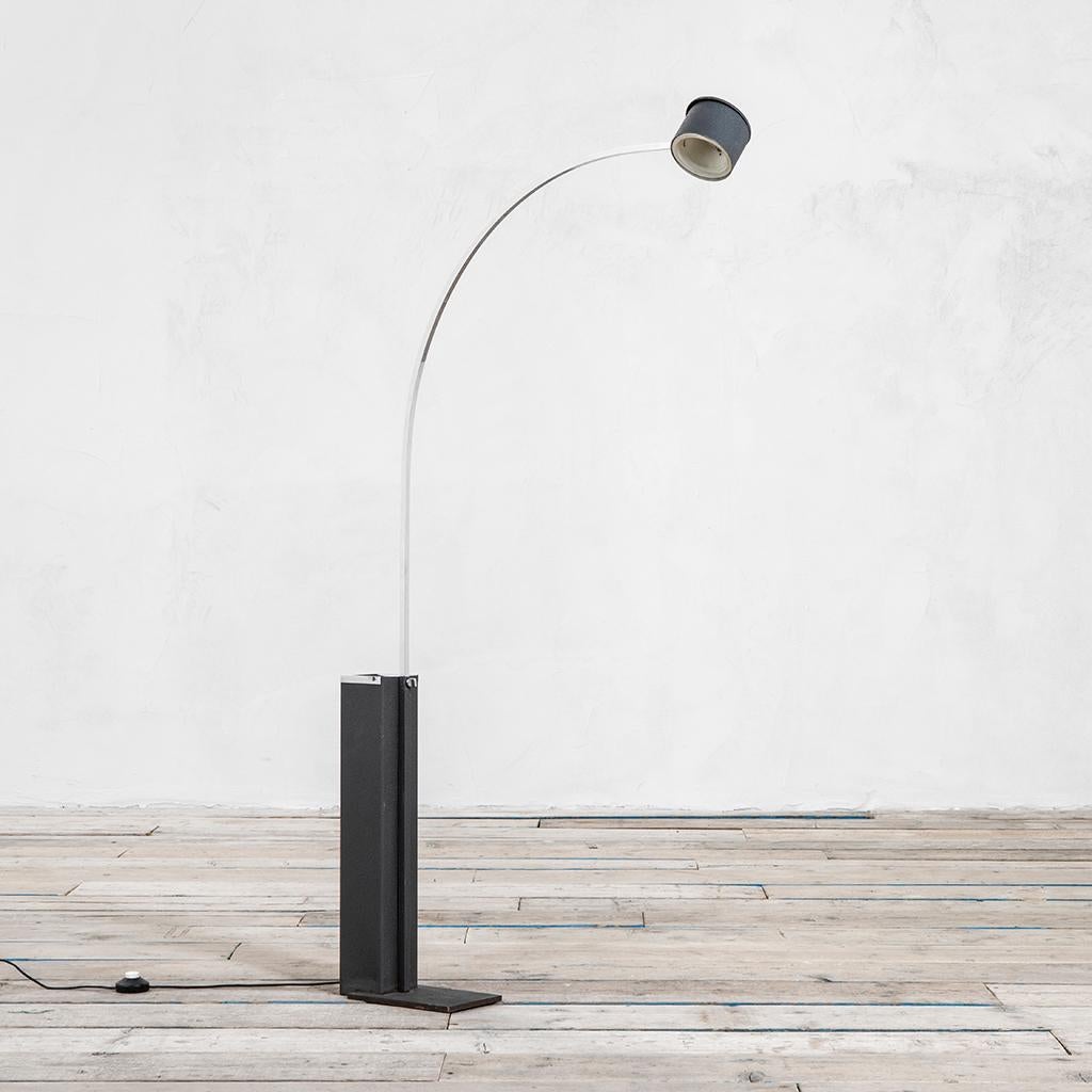 Late 20th Century 20th Century Gino Sarfatti Floor Lamp Mod. 1096 for Arteluce Extensible '70s