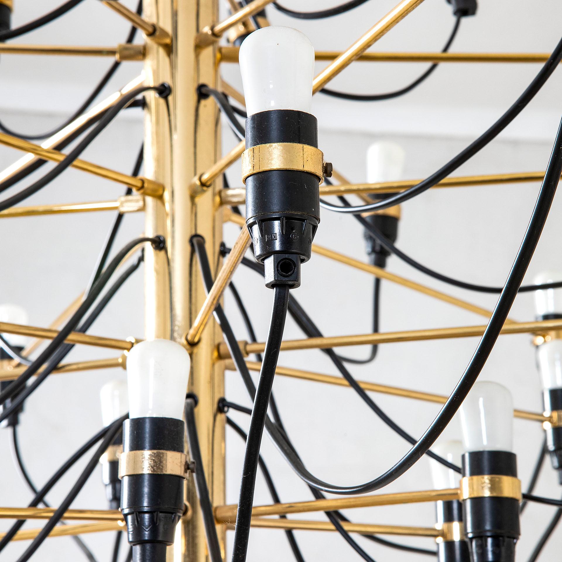 20th Century Gino Sarfatti for Arteluce Chandelier Mod. 2097/30, 1960s In Good Condition For Sale In Turin, Turin