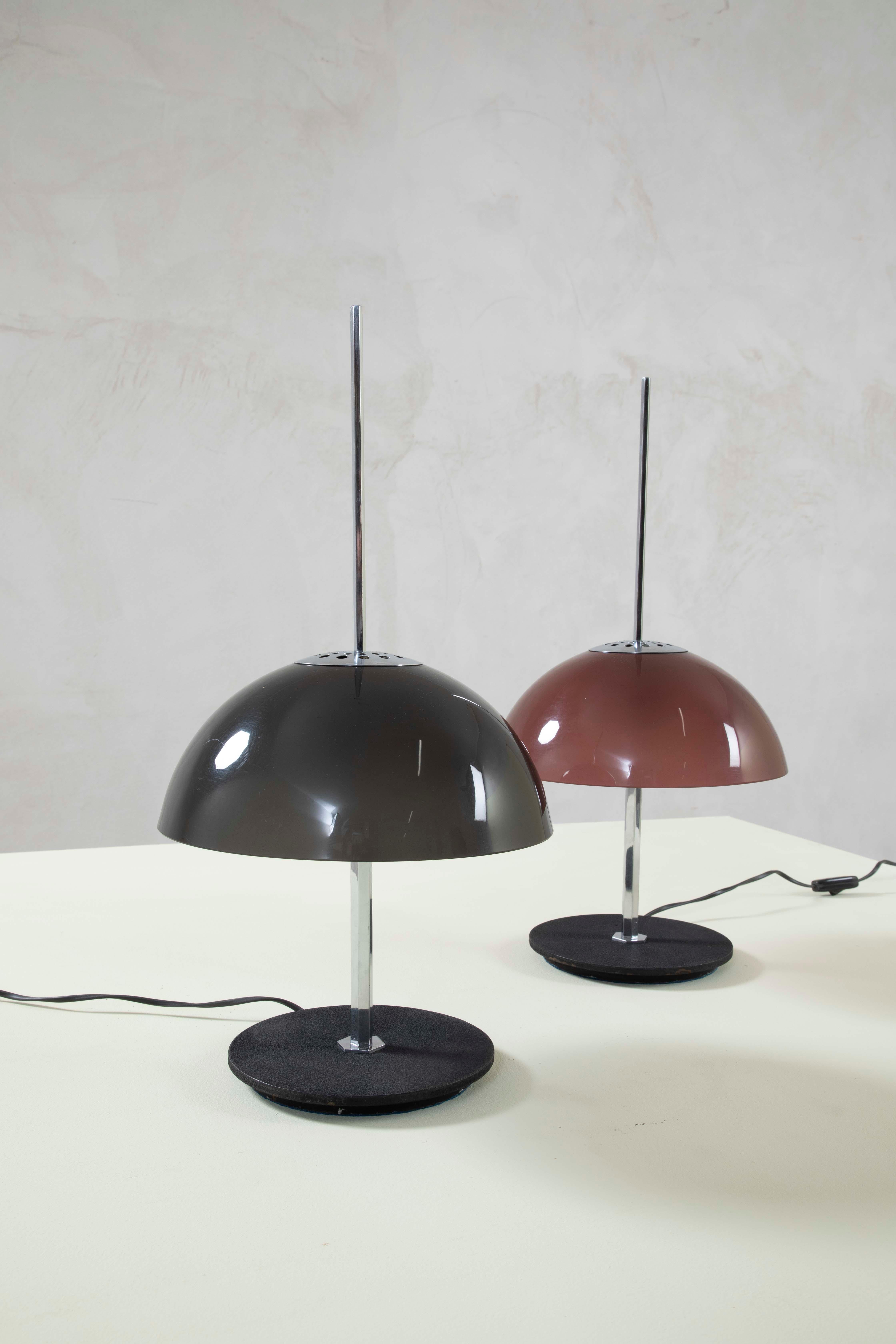 20th Century, Gino Sarfatti for Arteluce Pair of Table Lamp mod. 584-P in vendita 4