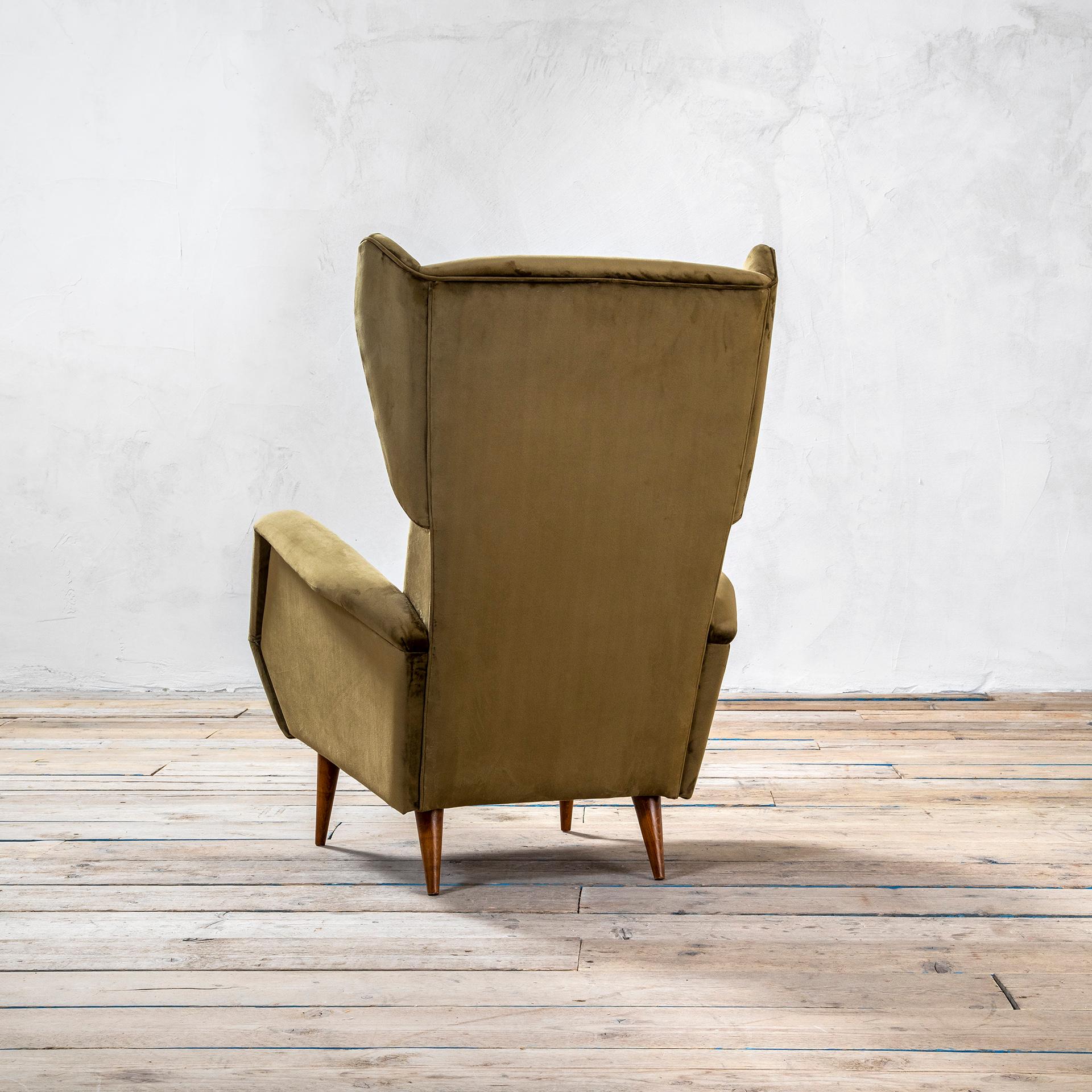 Italian 20th Century Gio Ponti Cassina Pair of Armchairs for Hotel Royal in Naples '50s For Sale