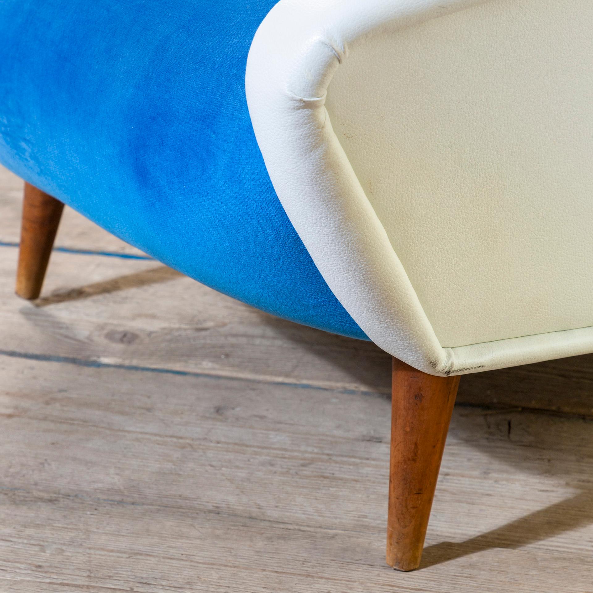 Italian 20e siècle, Gio Ponti for Cassina Armchair mod. 807 Distex en vente