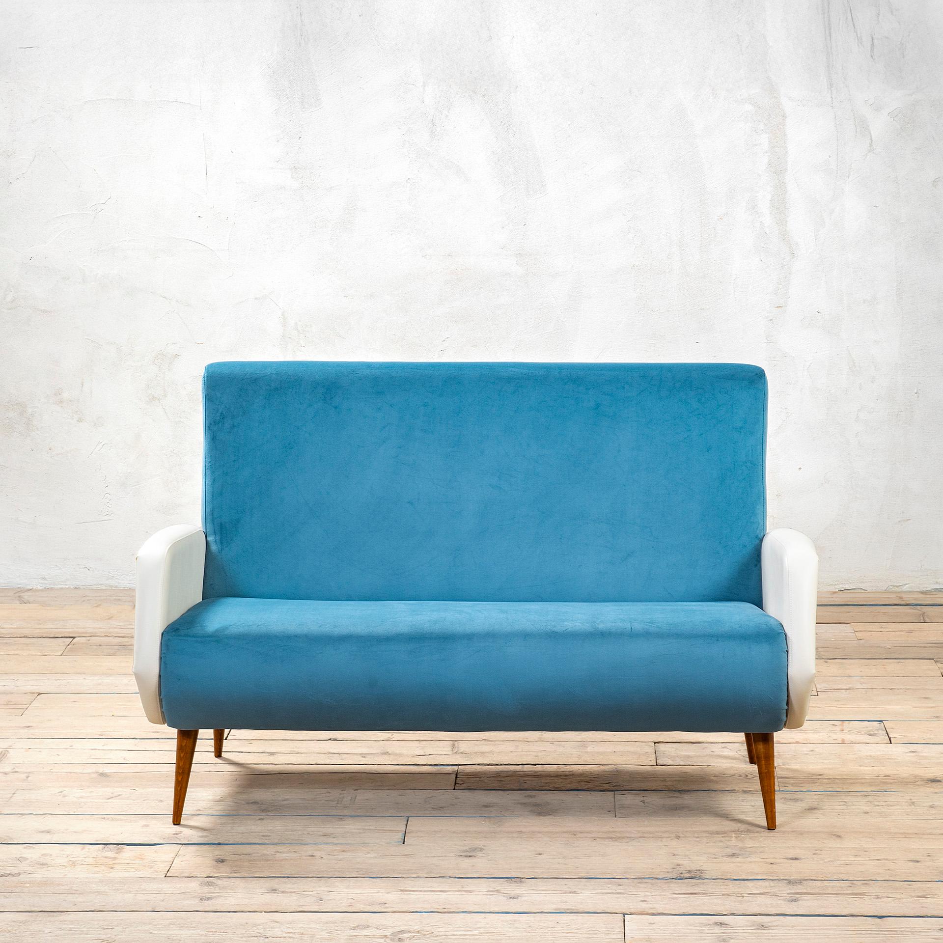 Mid-Century moderno 20th Century, Gio Ponti for Cassina Sofa mod. 803 in vendita