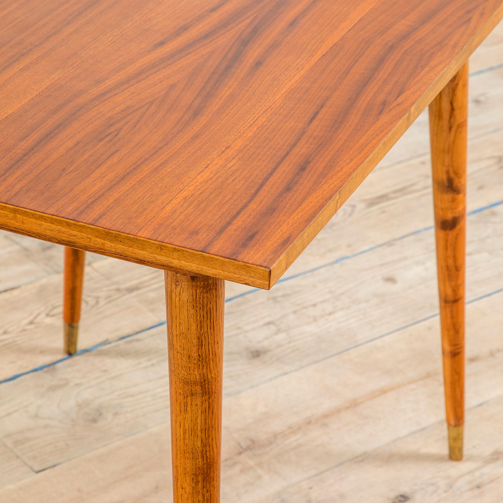 20. Jahrhundert, Gio Ponti für Cassina Holztisch im Zustand „Gut“ im Angebot in Turin, Turin